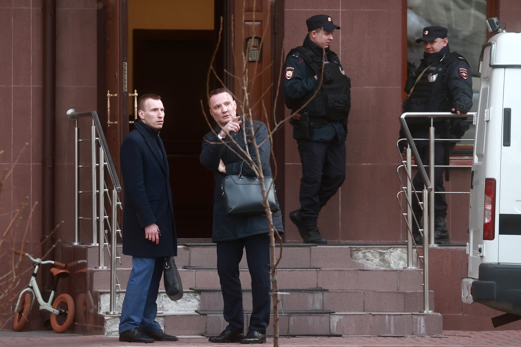 Bodies of former Gazprombank vice president Avayev and his family members found in Moscow