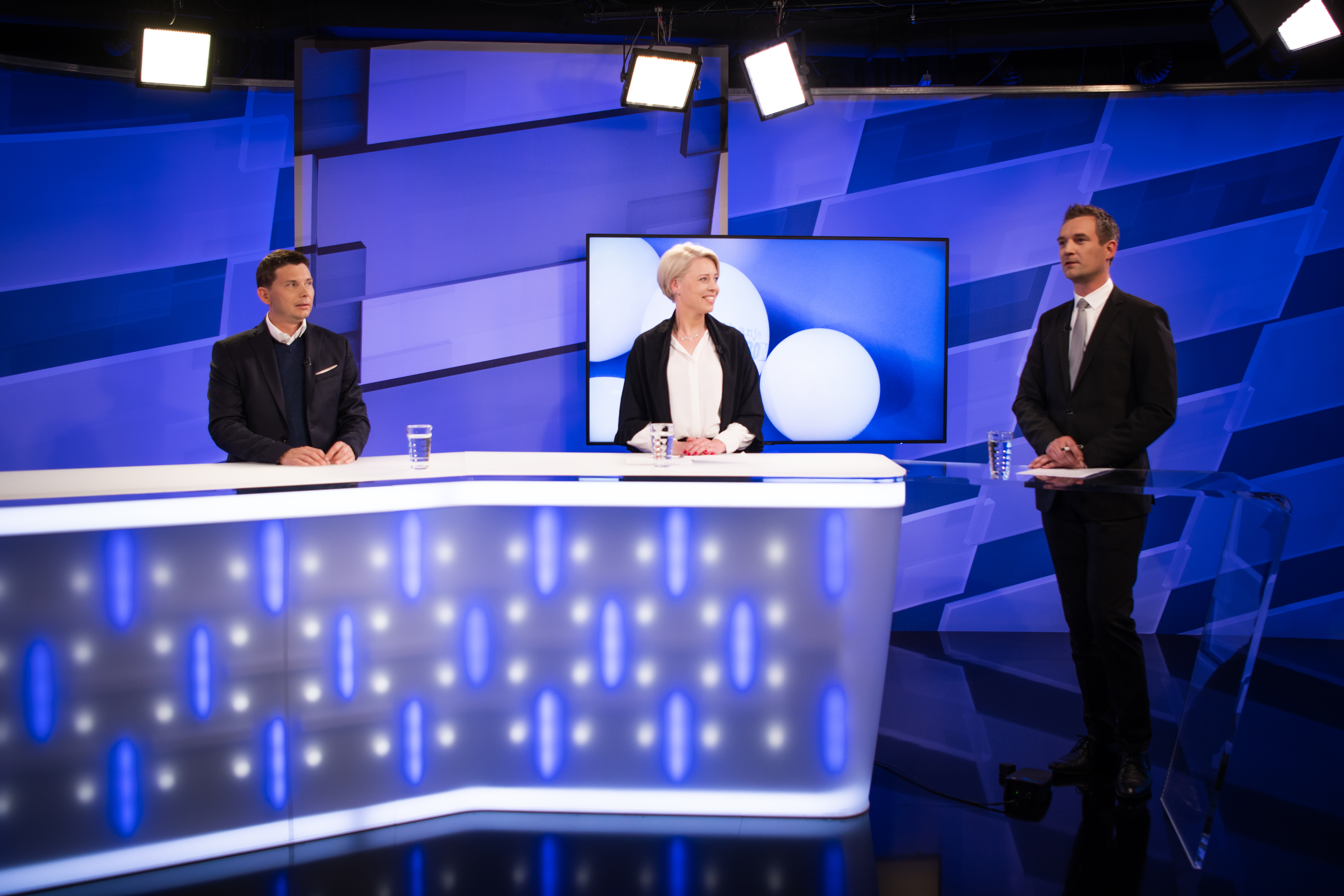 Glavni tajnik Socialnih demokratov Dejan Levanič in podpredsednica Gibanja Svoboda Urška Klakočar Zupančič.