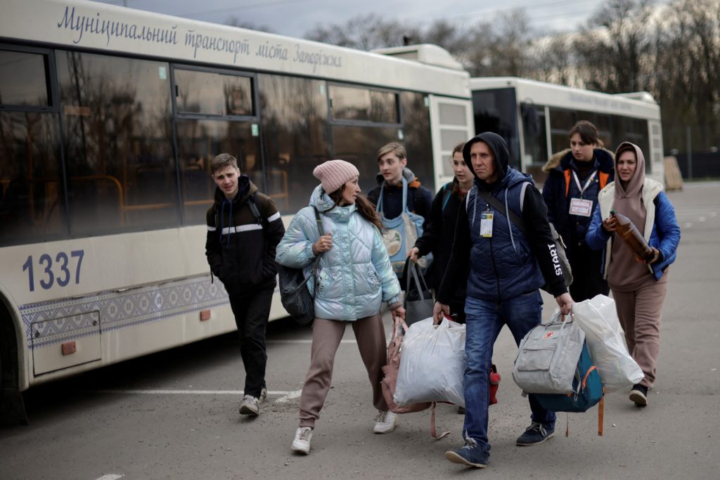 1651692540-2022-04-21T175526Z_1928637287_RC2QRT9PQRQA_RTRMADP_3_UKRAINE-CRISIS-MARIUPOL-EVACUEES-1024x683.jpg