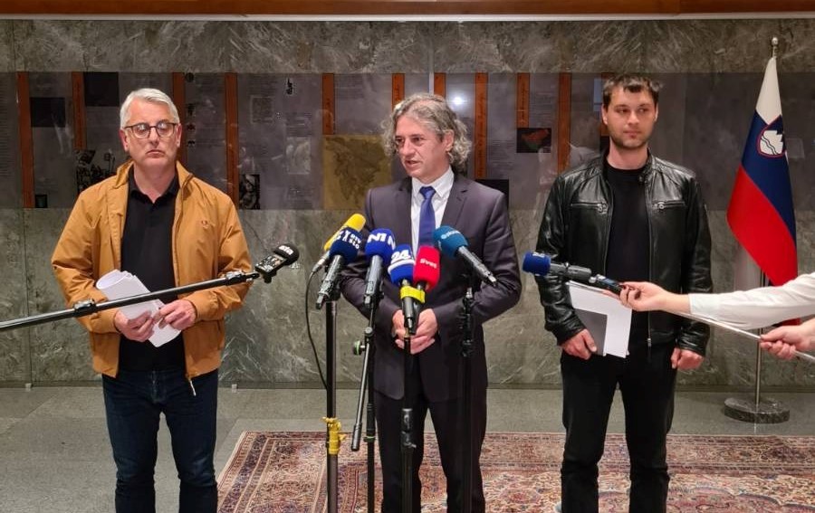 signal-2022-05-09-163452_001