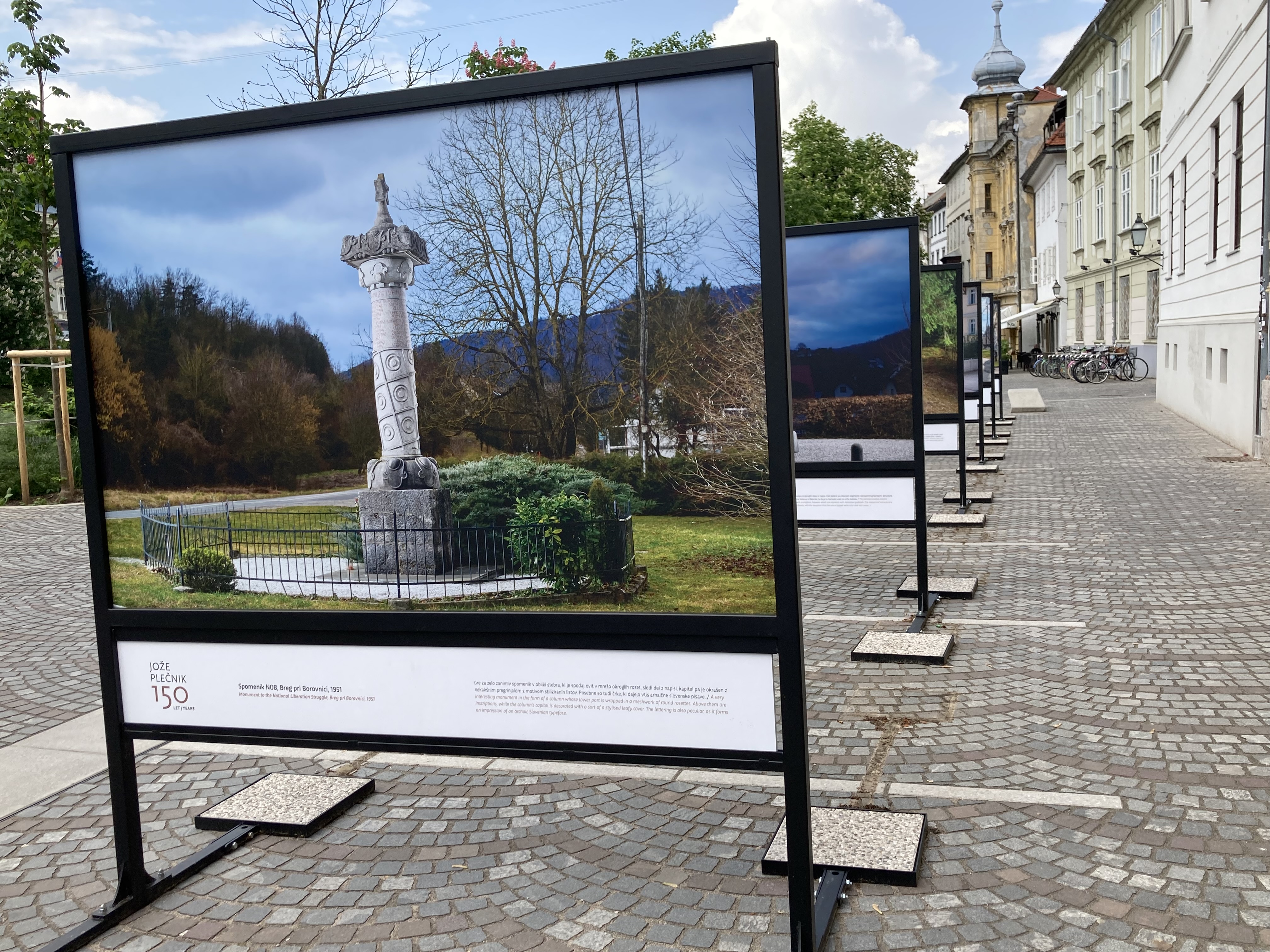 Plečnikovi spomeniki NOB
