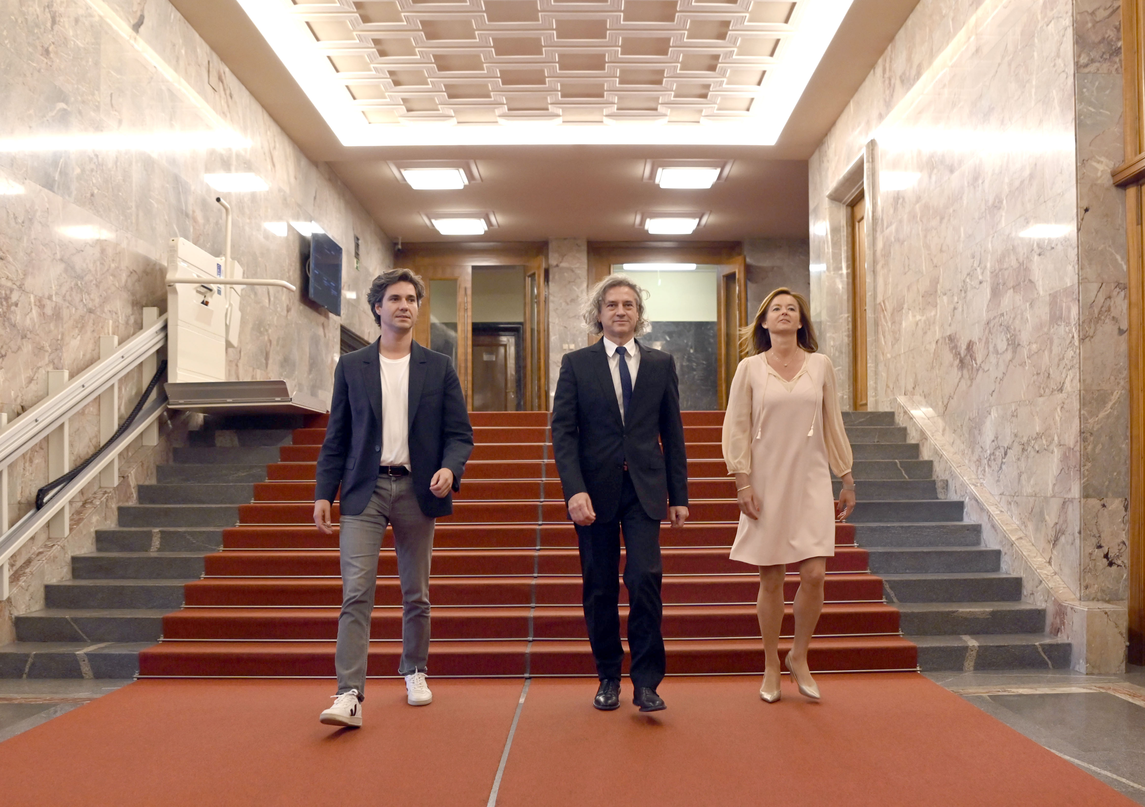 Kdo so novi ministri 2022