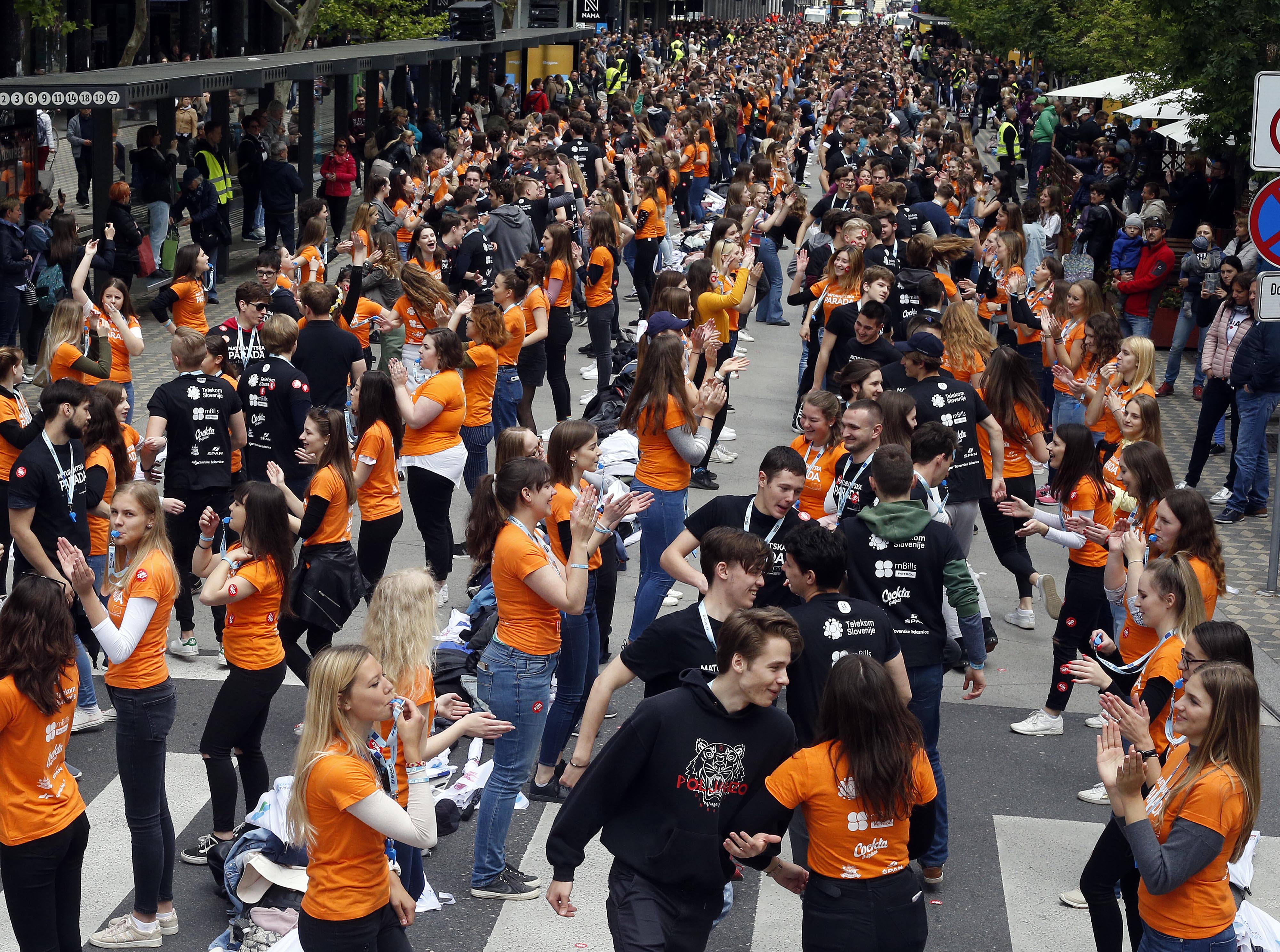 maturantska parada, četvorka