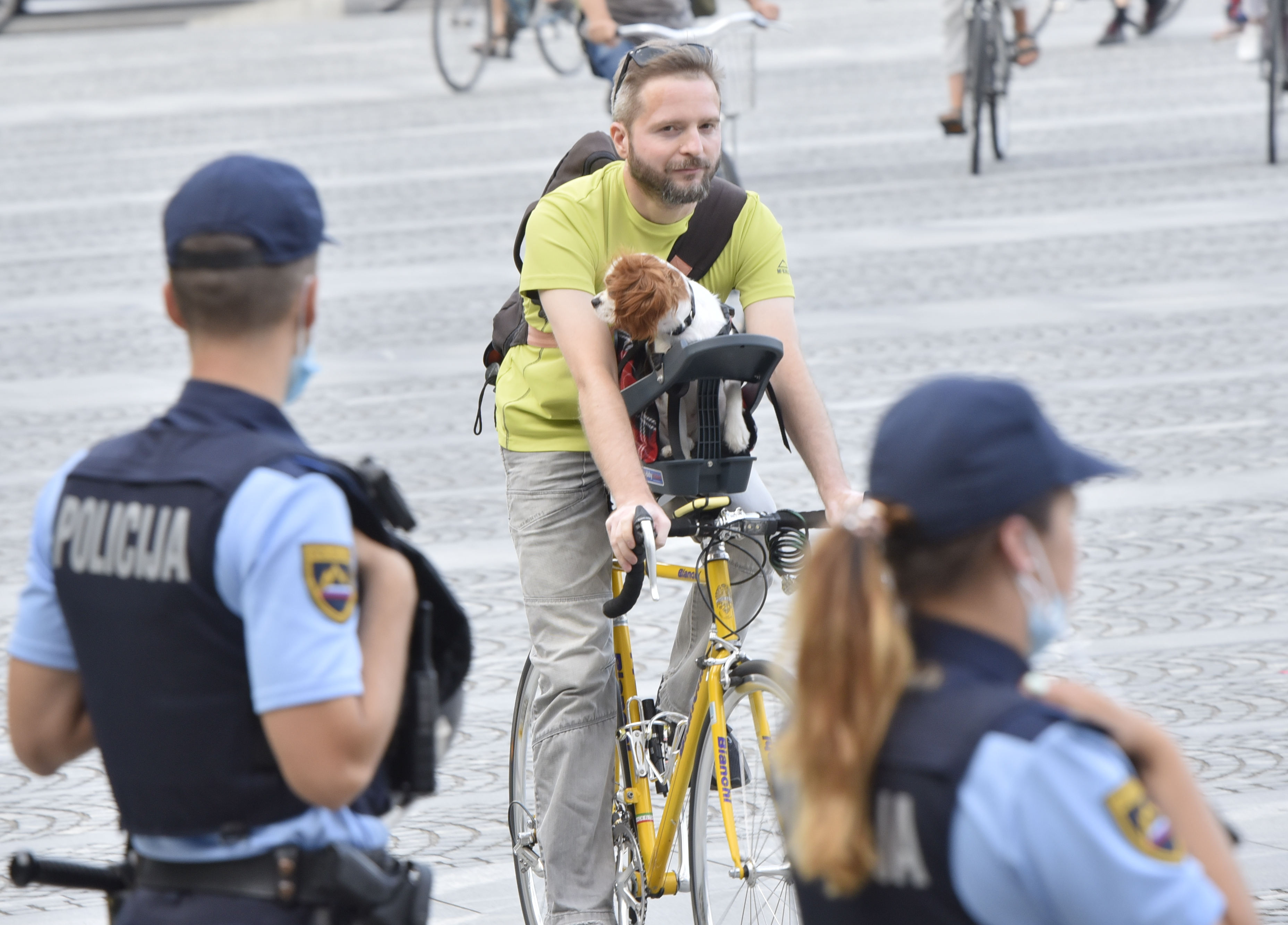 policija, kolesar, kolo, Ljubljana