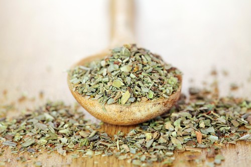 origano, žlica, začimba, miza