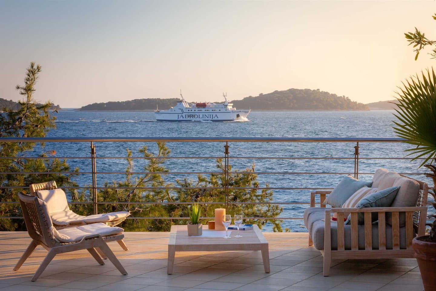 Villa Navis Mysterium