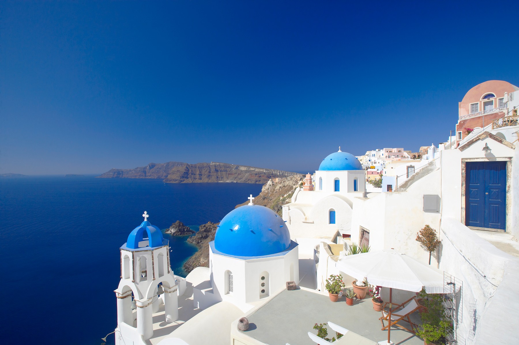 1653647286-Santorini.jpg