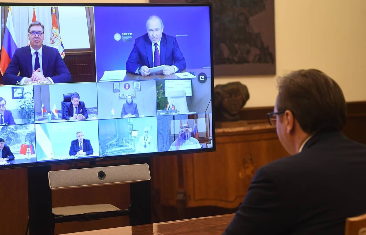 Aleksandar Vučić, Vladimir Putin