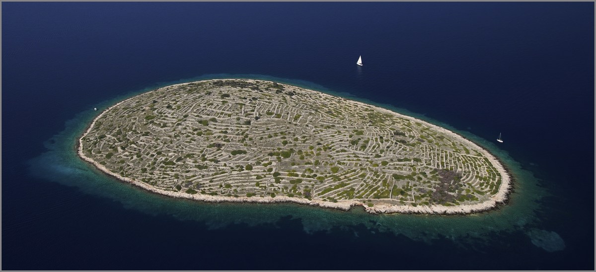 Hrvaški otok Bavljenac