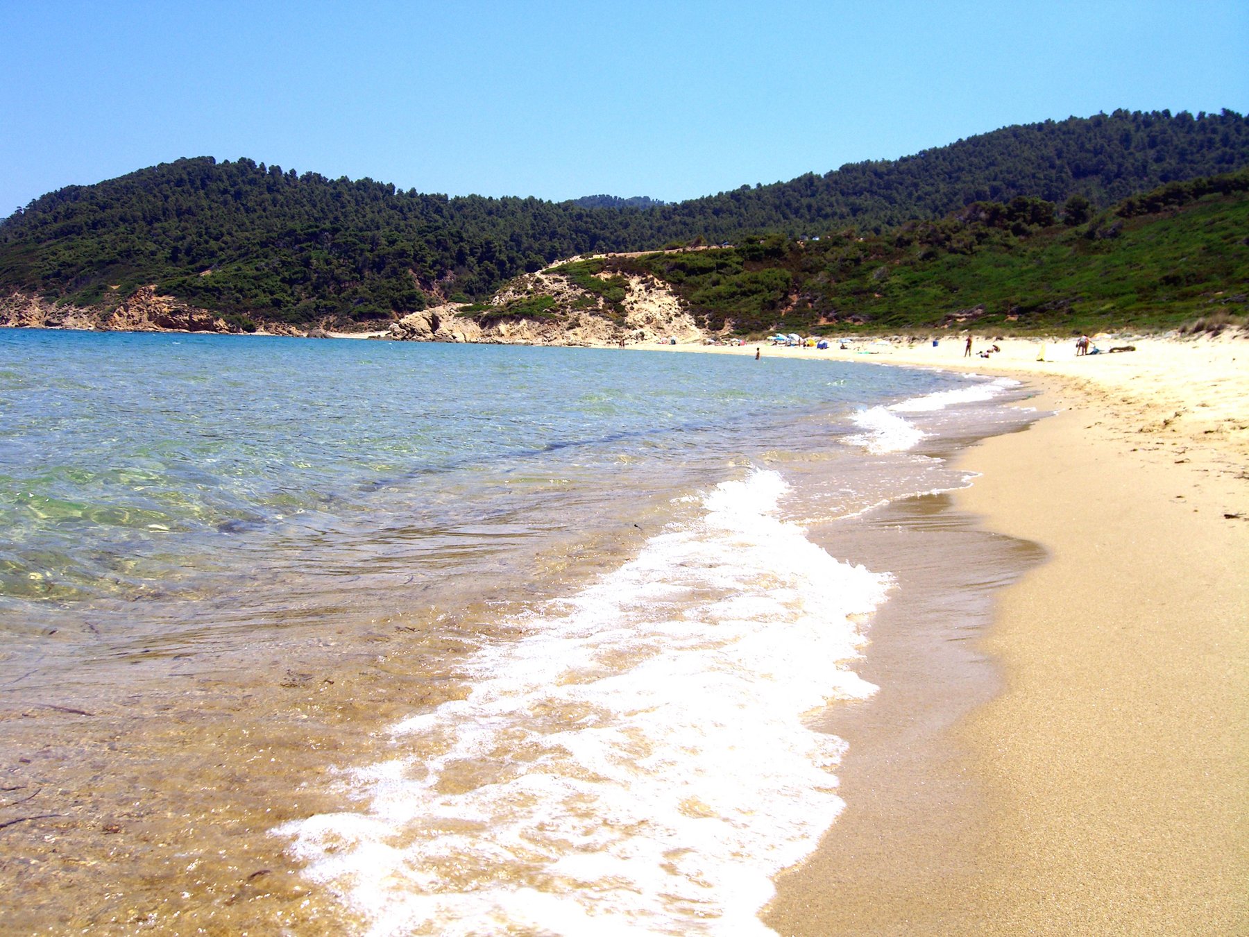 Mandraki beach