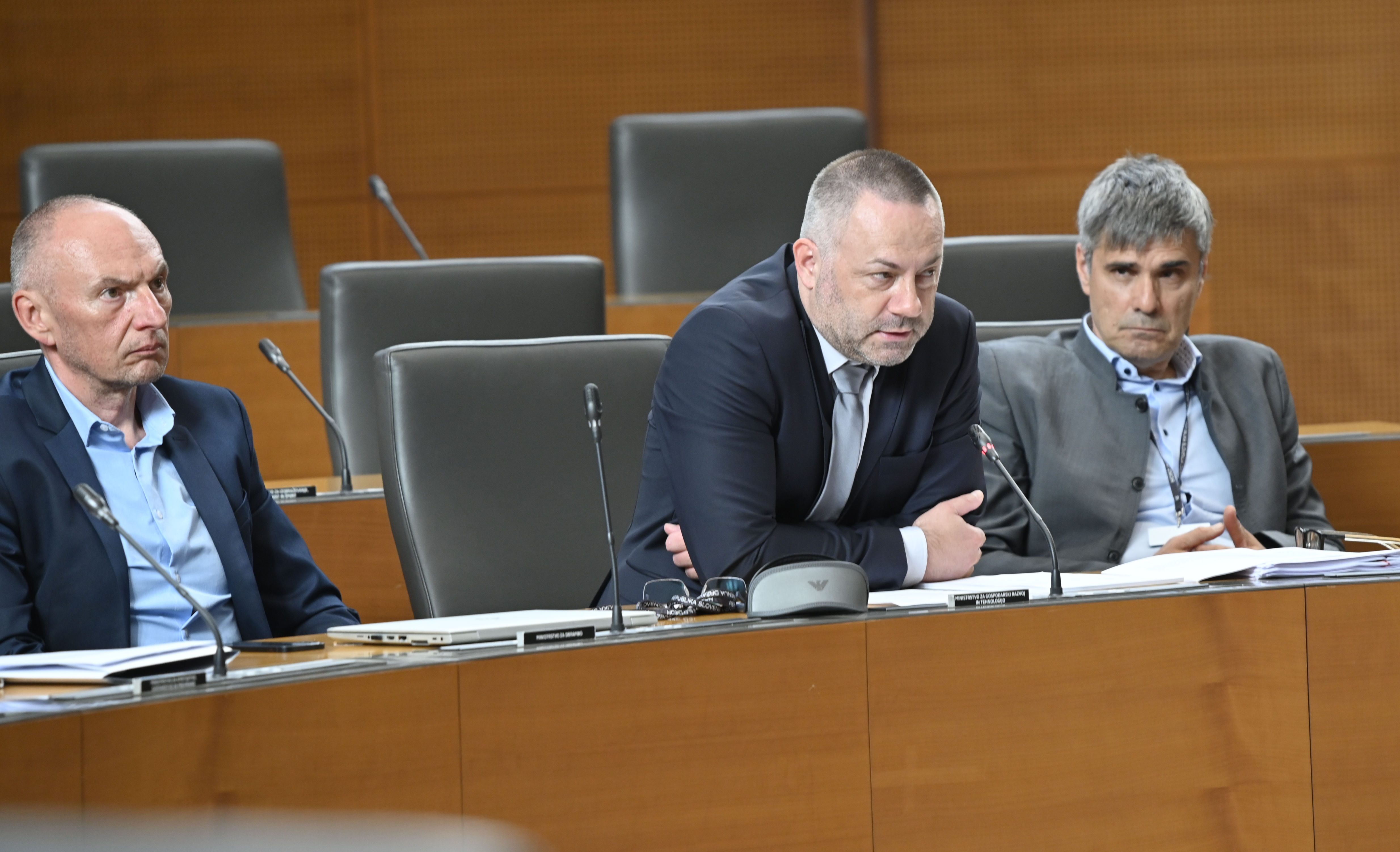 Zaslianje kandidatov  za ministre