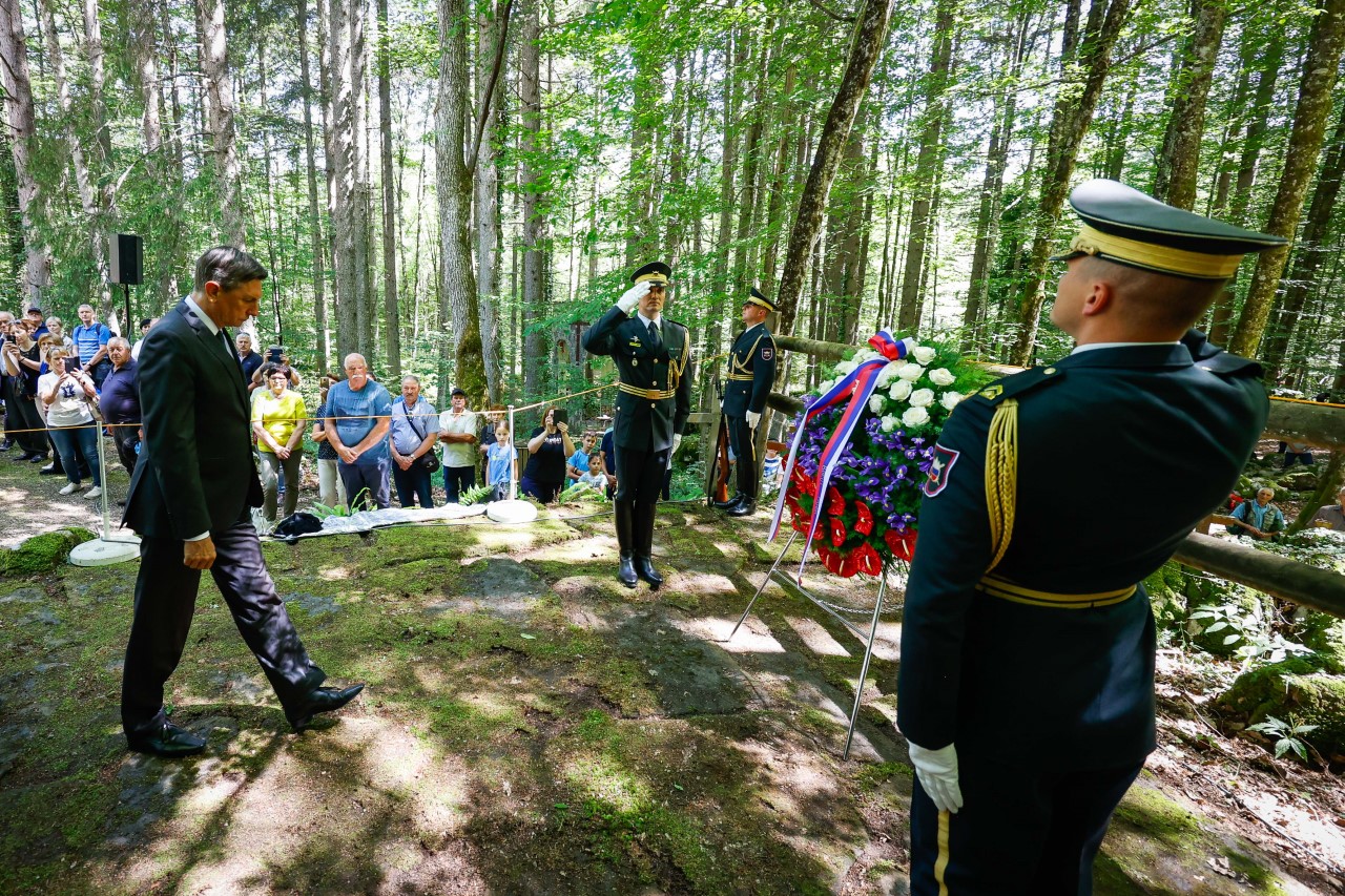 borut pahor, kočevski rog,