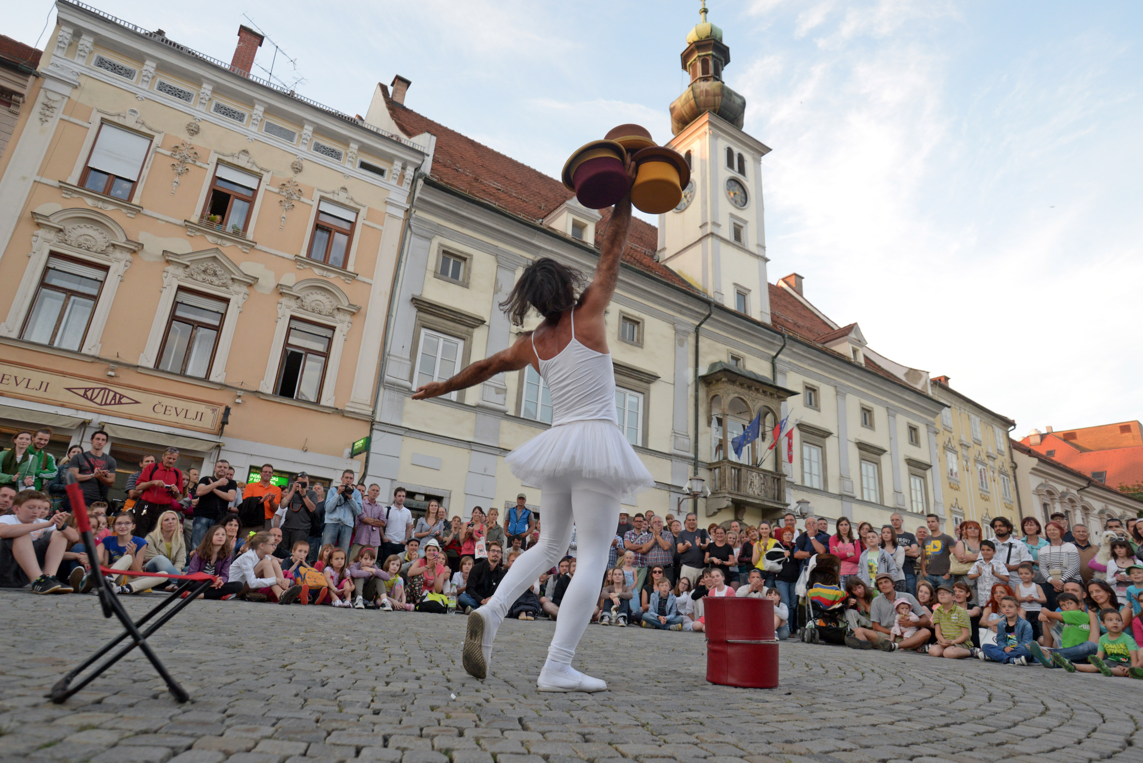 poletje, mesto, festival, občinstvo