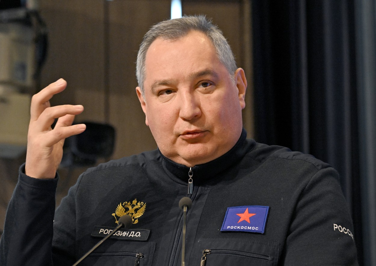 dmitrij rogozin, roskozmos