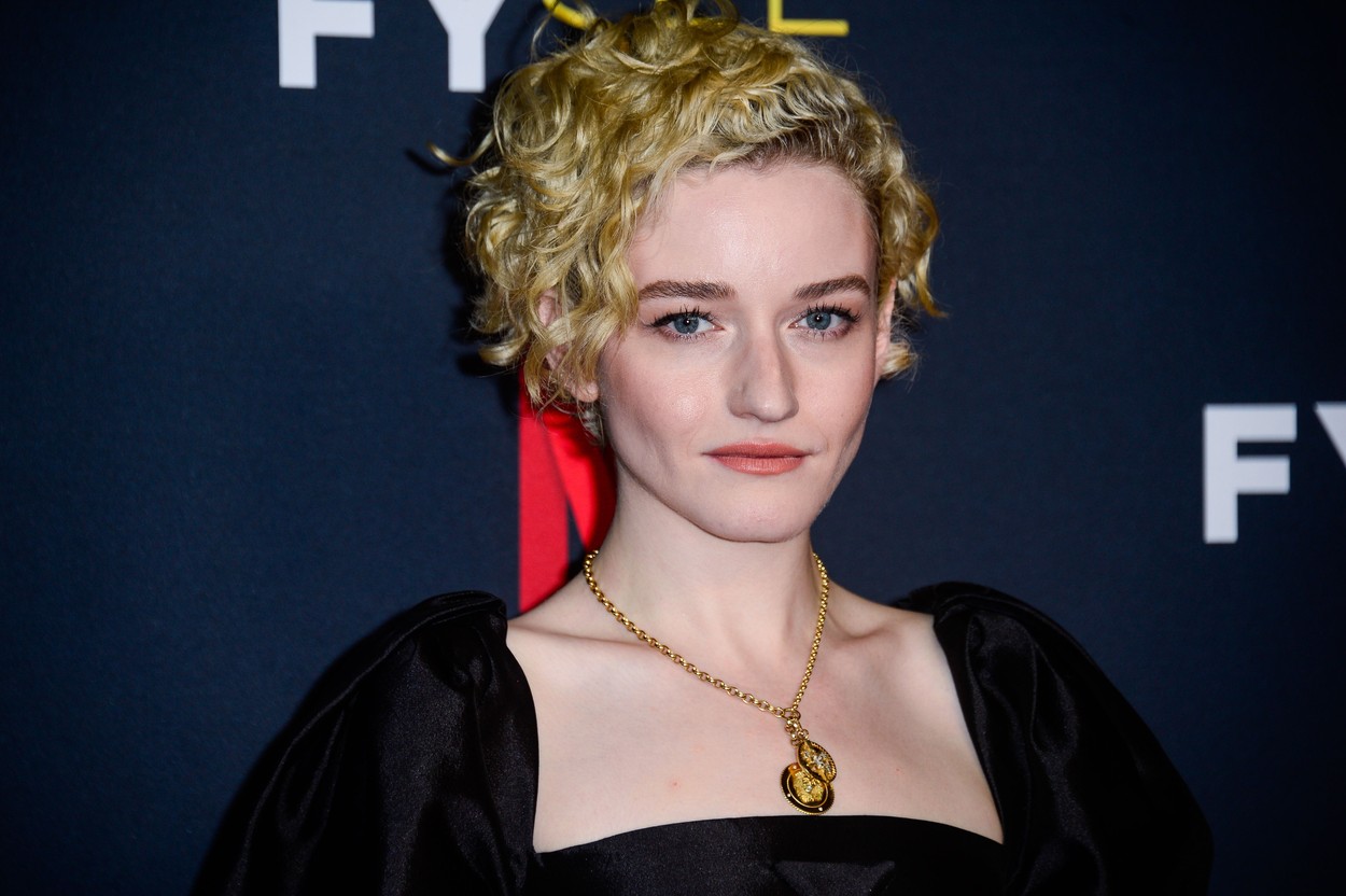 Julia Garner