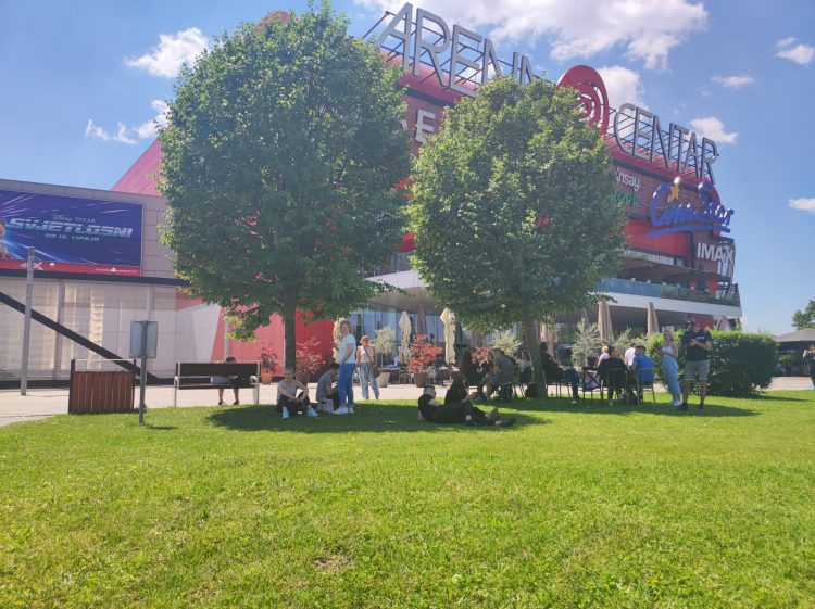 Zagreb, nakupovalno središče