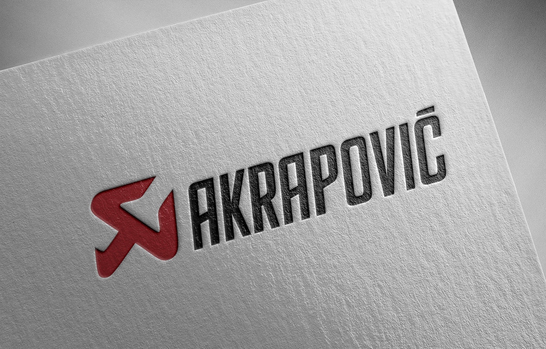 akrapovič