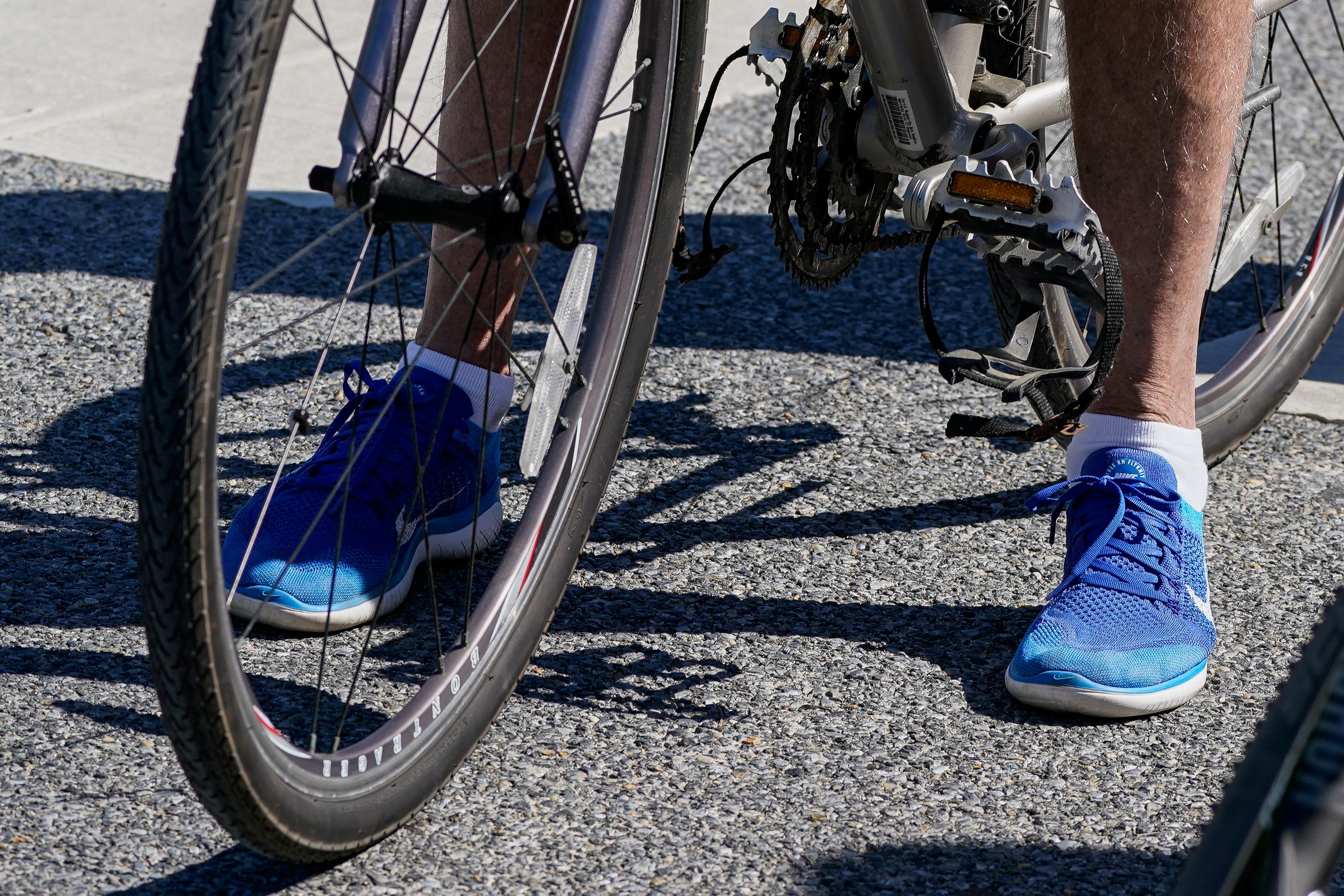 joe biden, kolo, padec