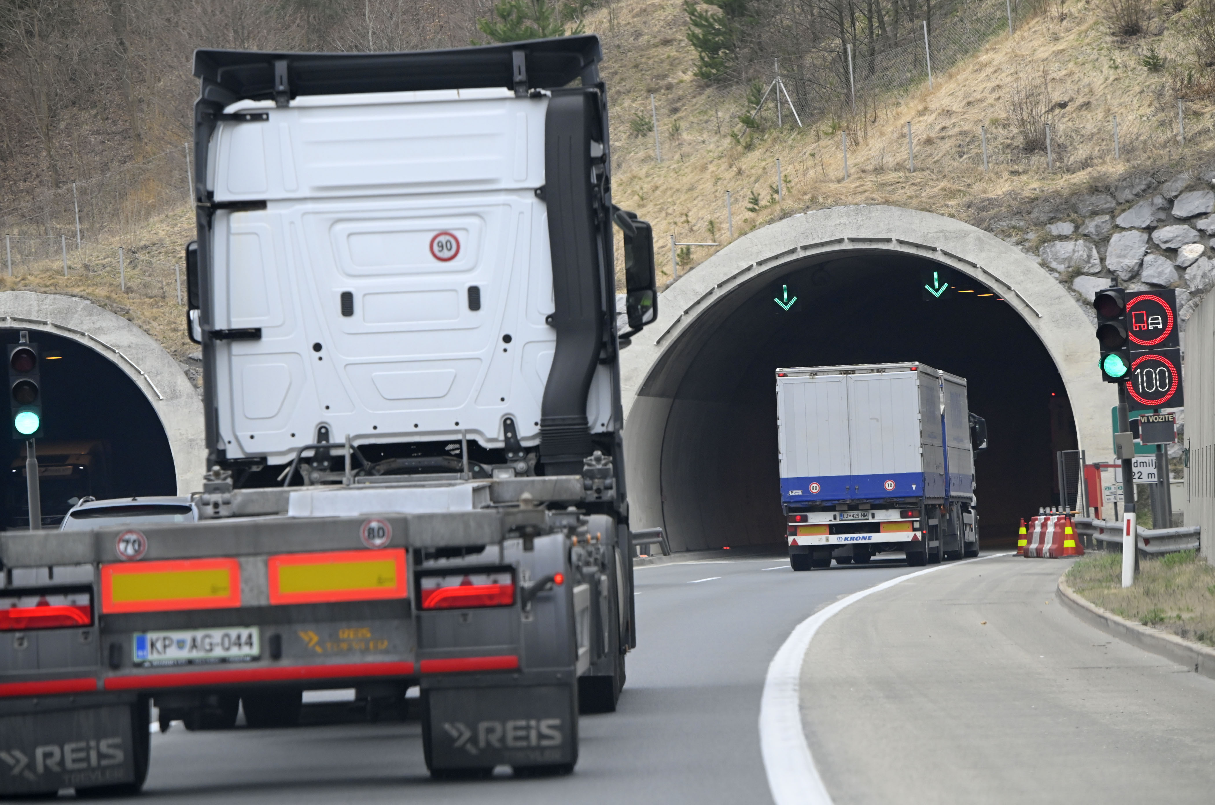 tovornjaki, prevozniki