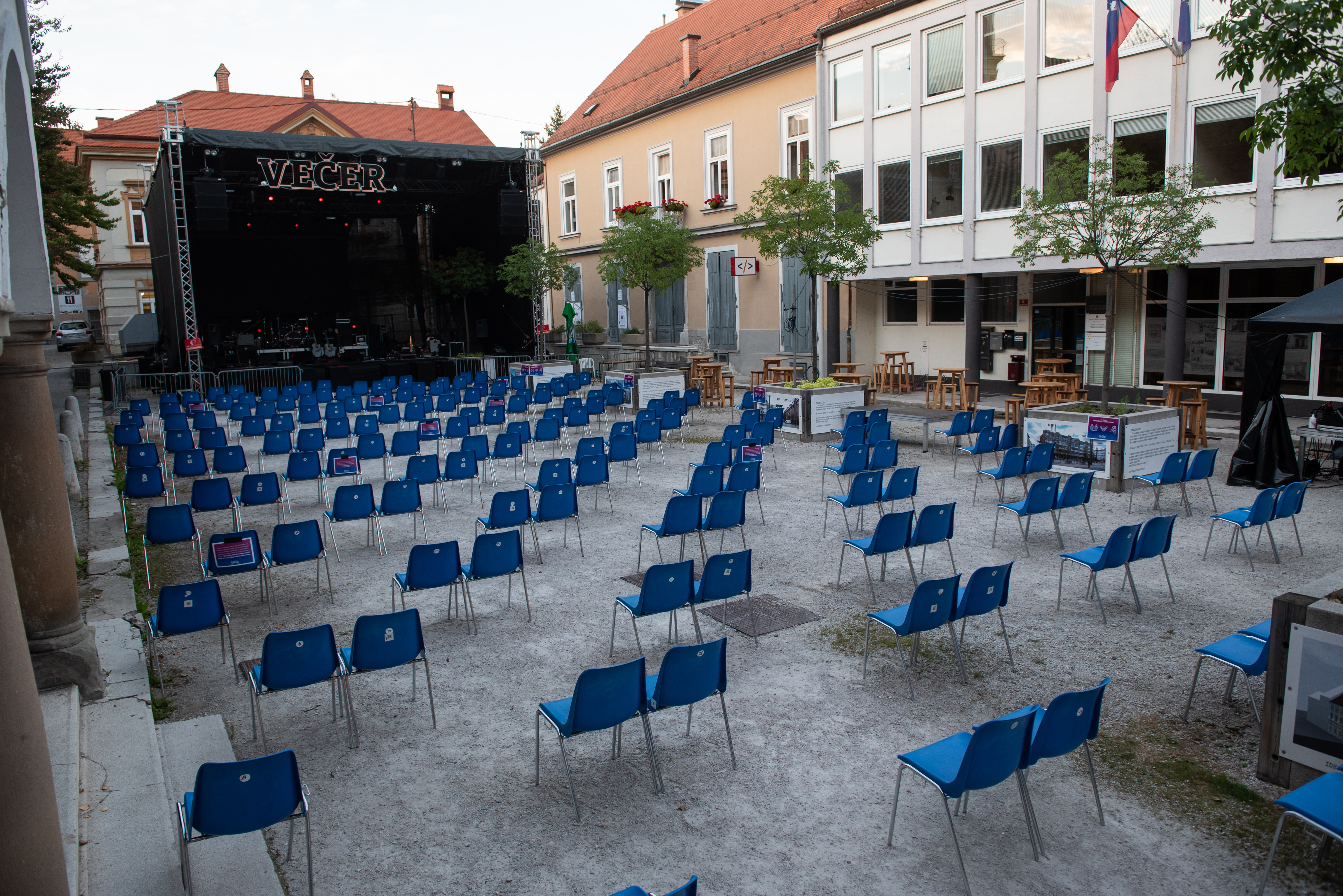 Miloš Vujinović/BOBO