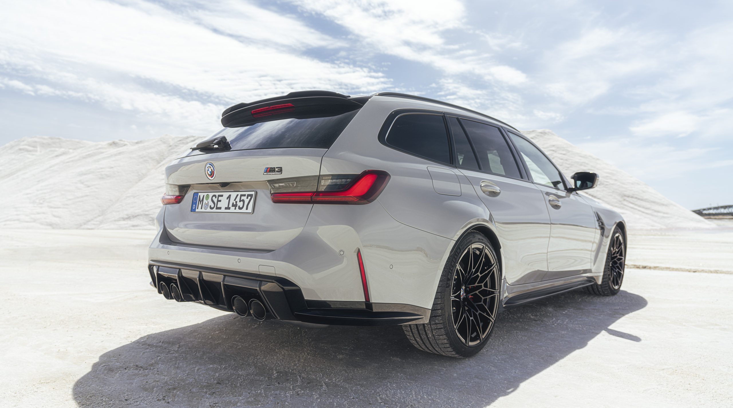 1656317490-P90468159_highRes_the-first-ever-bmw-m-scaled.jpg