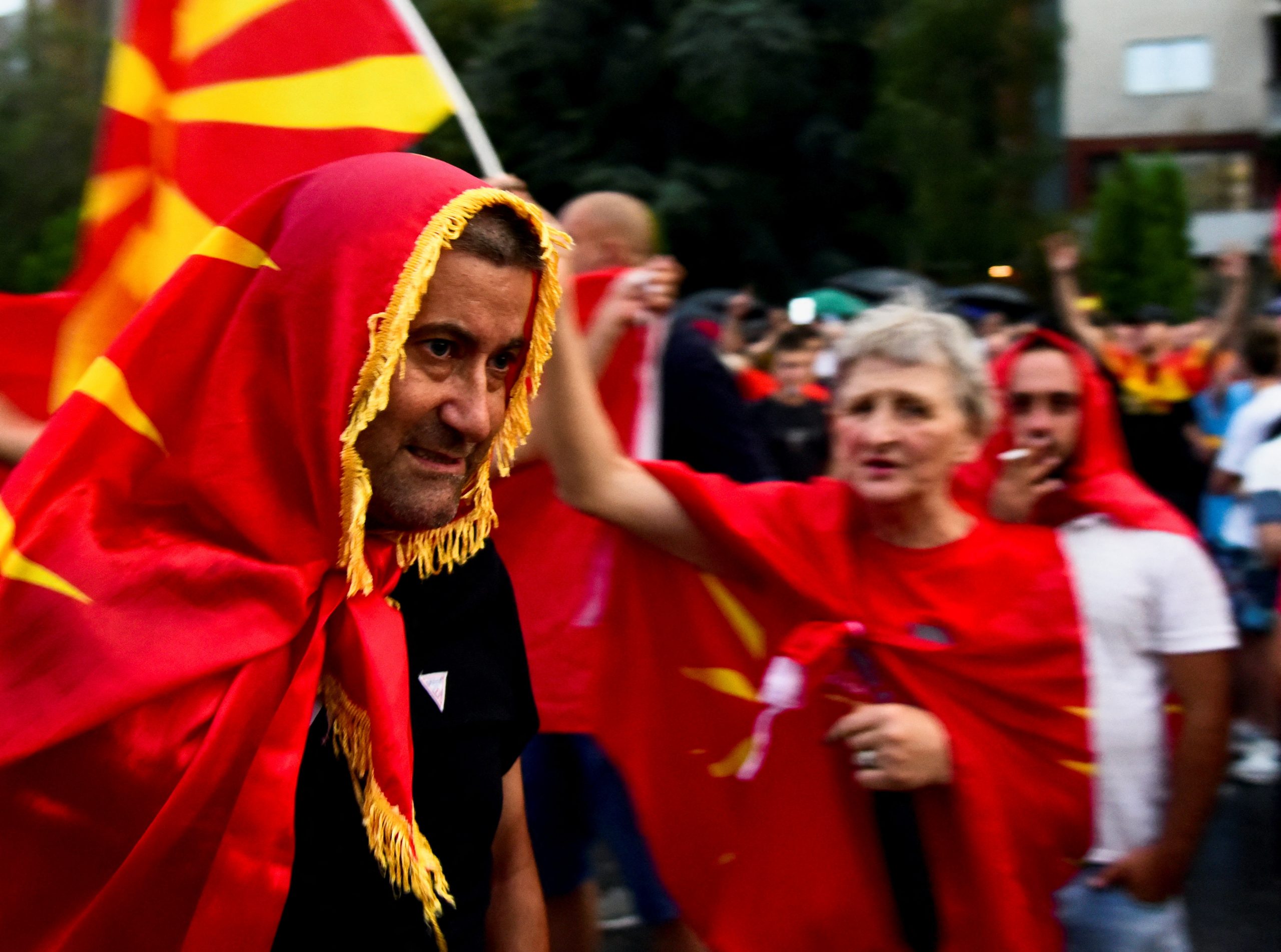 1657106427-2022-07-05T204620Z_1125237194_RC2V5V98IC1Q_RTRMADP_3_NORTH-MACEDONIA-OPPOSITION-PROTEST-scaled.jpg