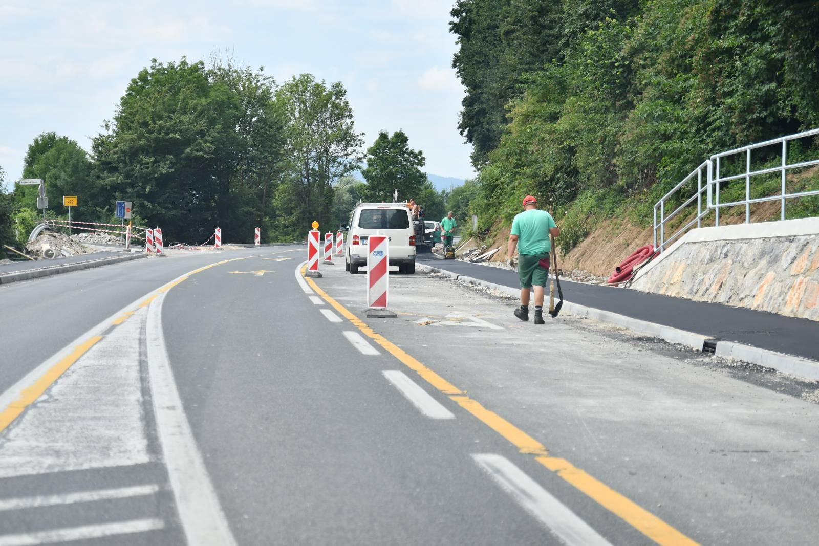 delo na cesti, gradbišče, gradnja, gradbinci