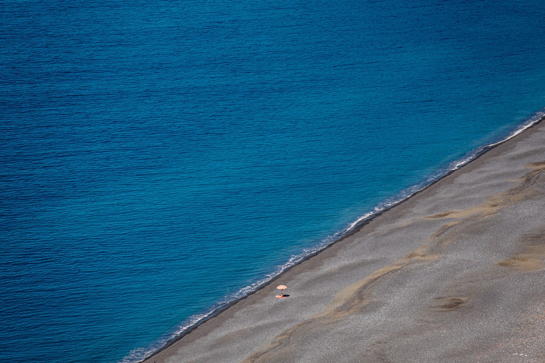 Črna plaža, Korzika,