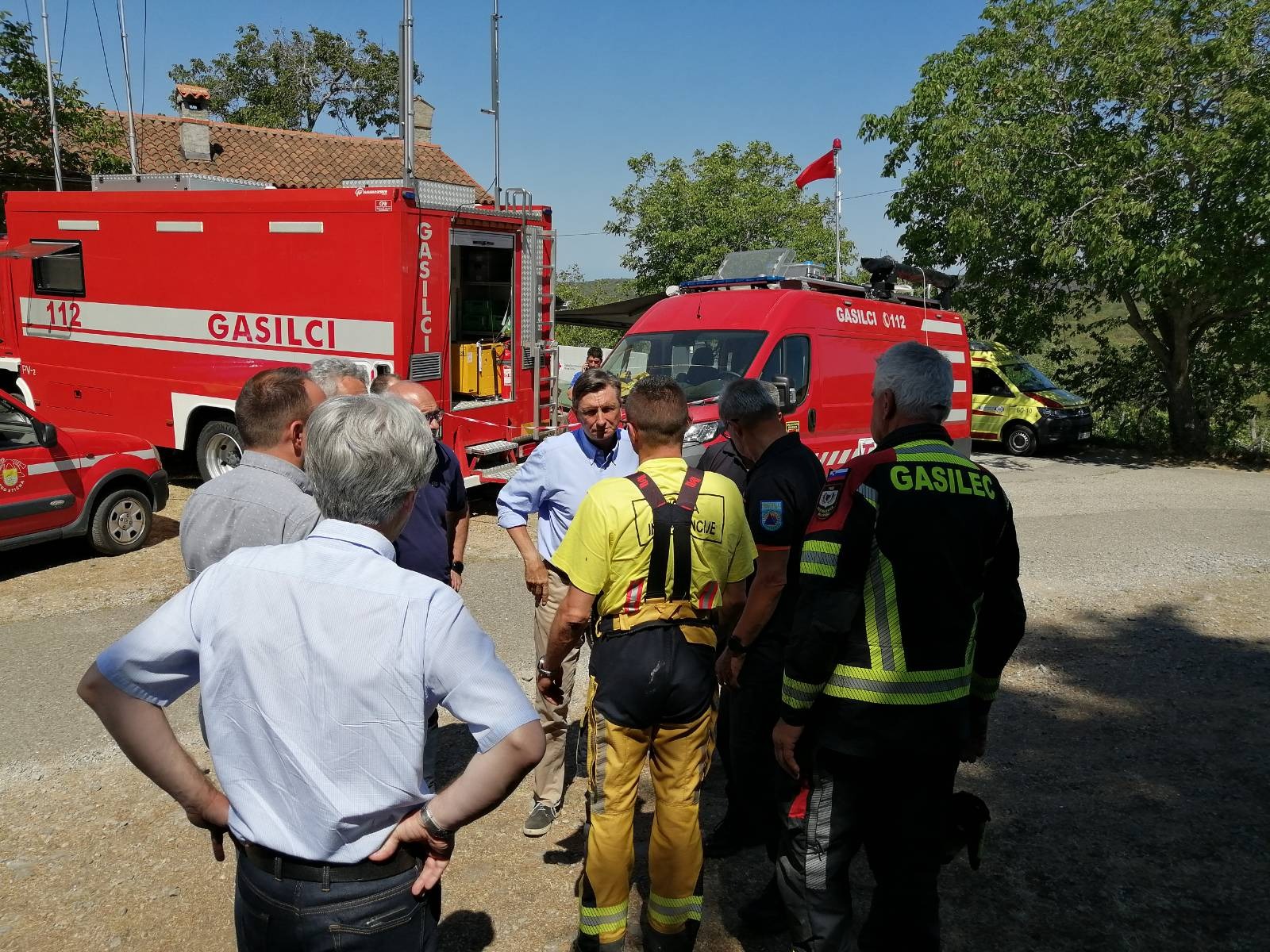 Požar na Krasu, Pahor