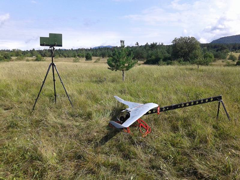 dron, slovenska vojska