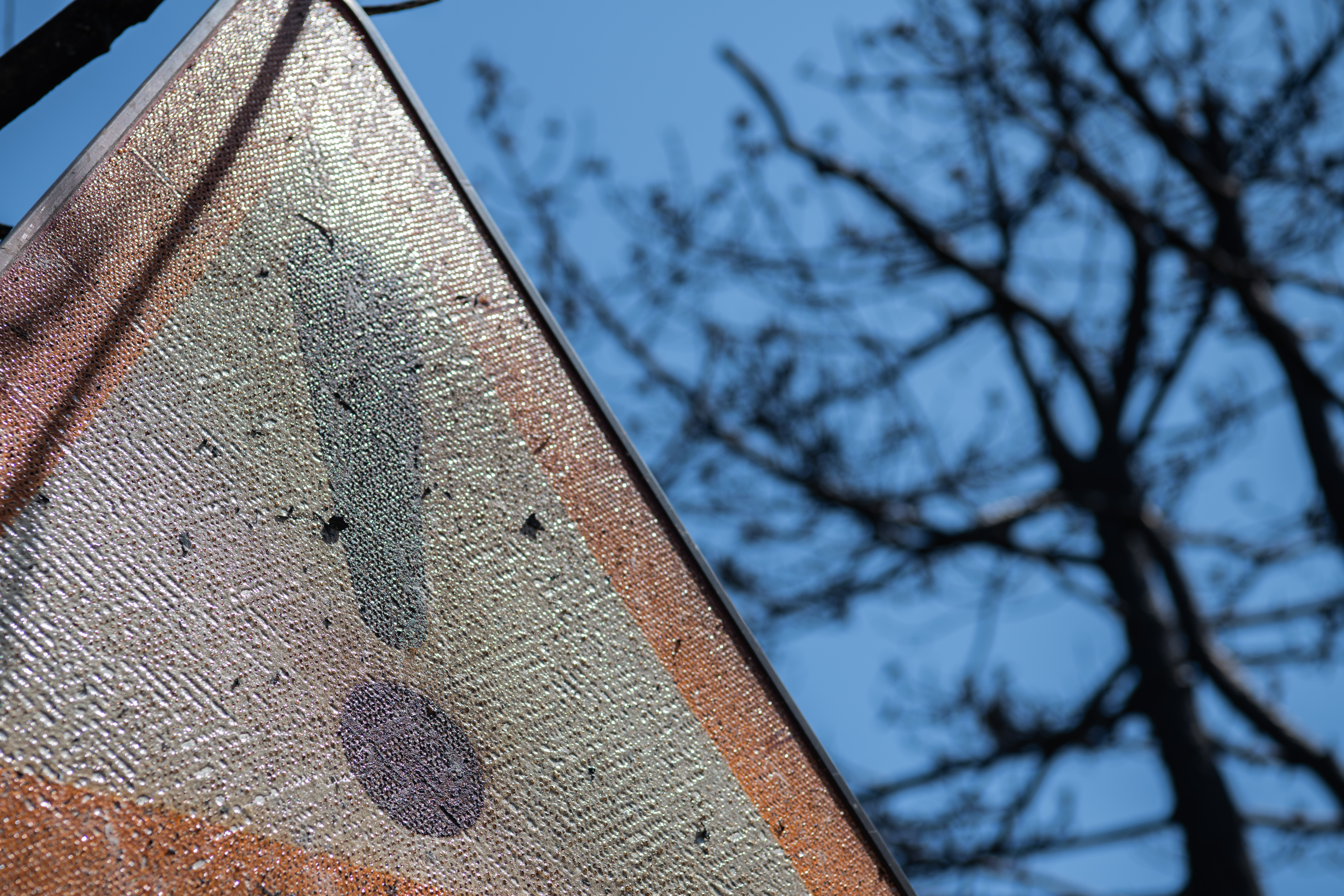 požar kras pozor znak