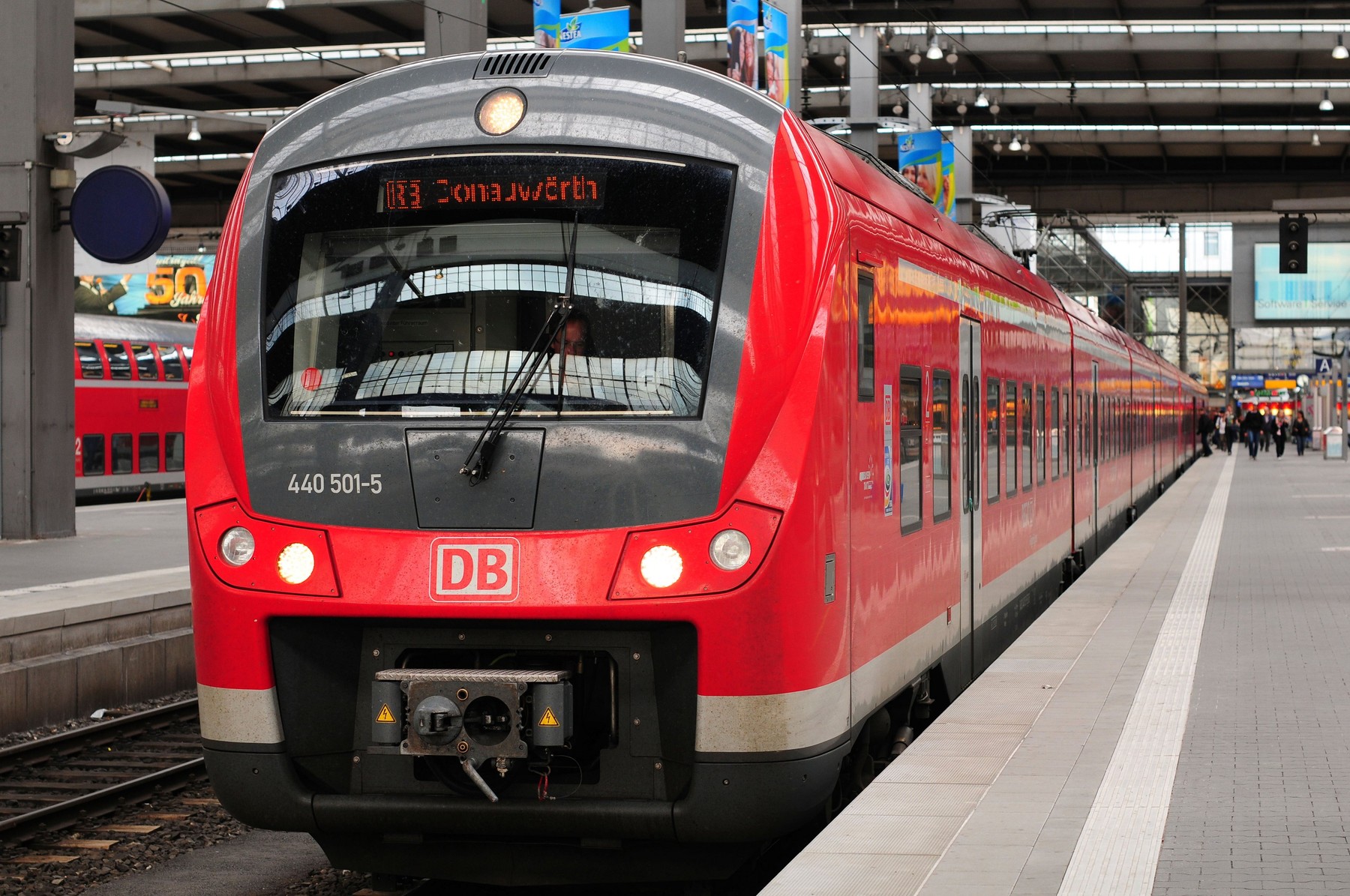 Deutsche Bahn train at Mnchen Hauptbahnhof station, Munich, Germany