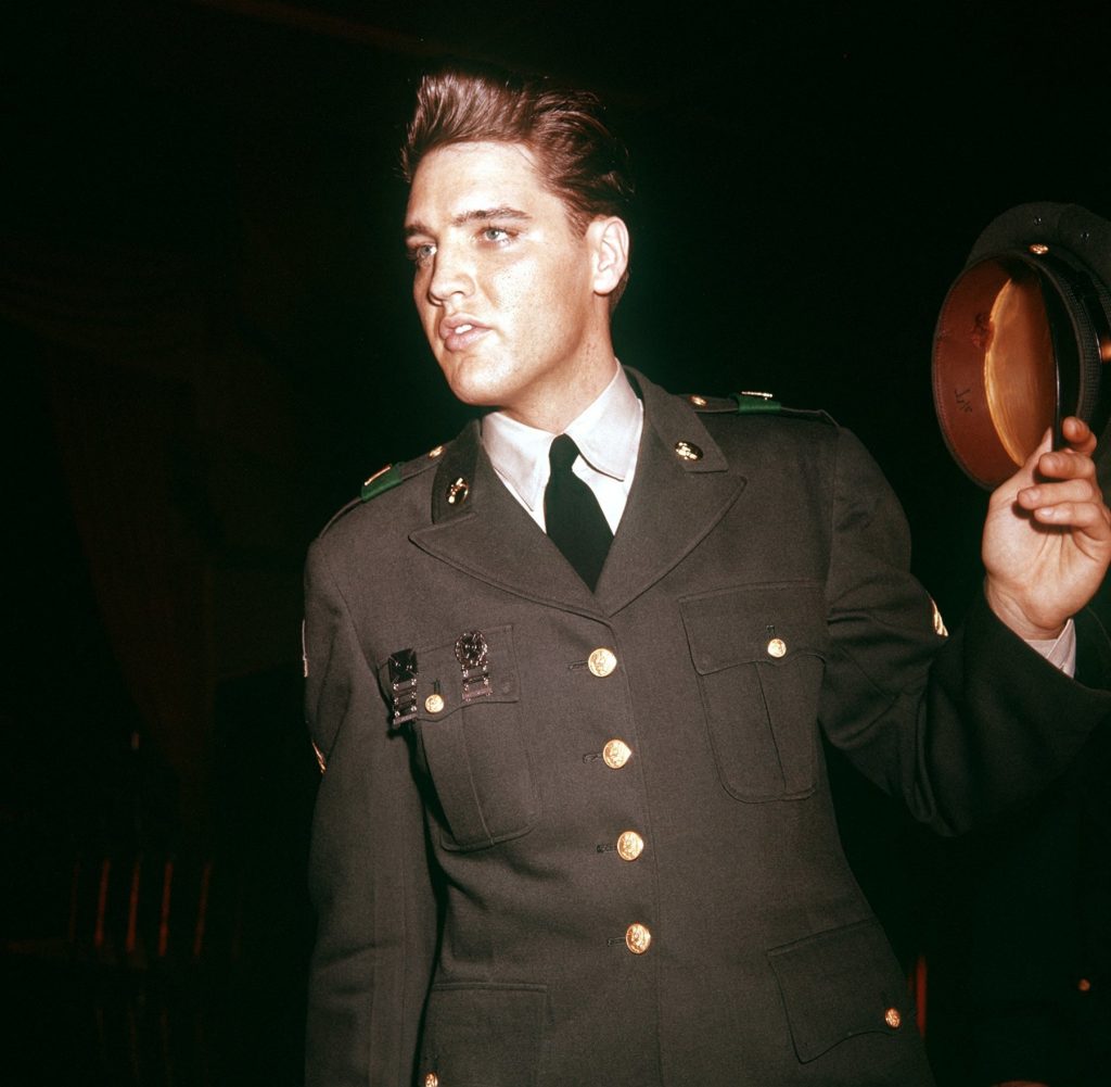 1660301875-elvis-presley-1-1024x1001.jpg