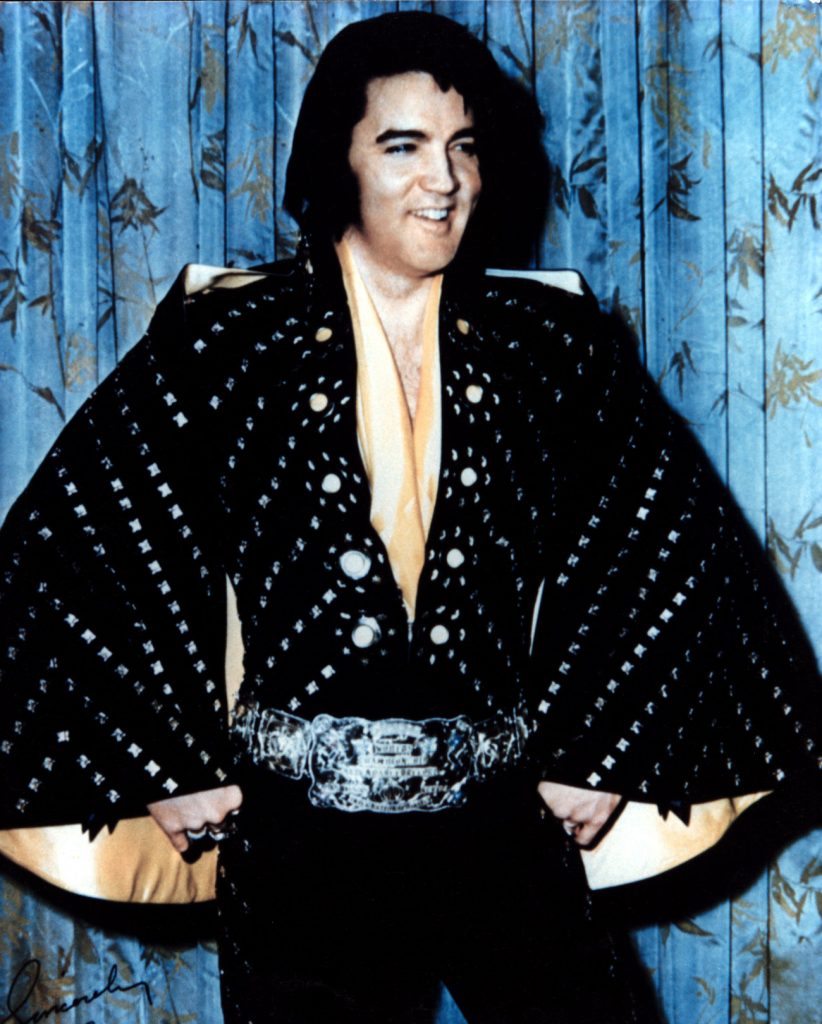 1660301889-elvis-presley-5-822x1024.jpg