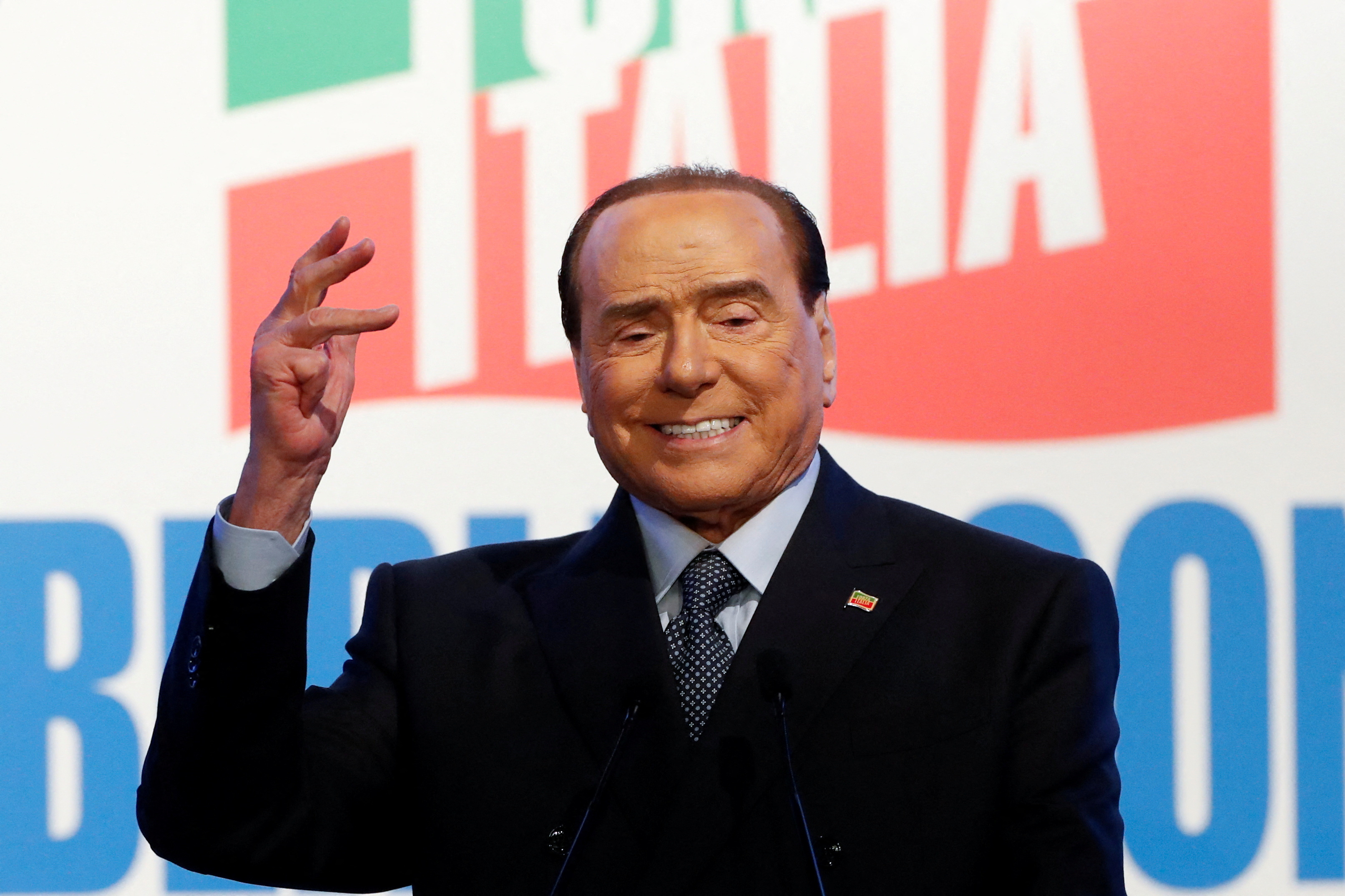 Silvio Berlusconi, Italija