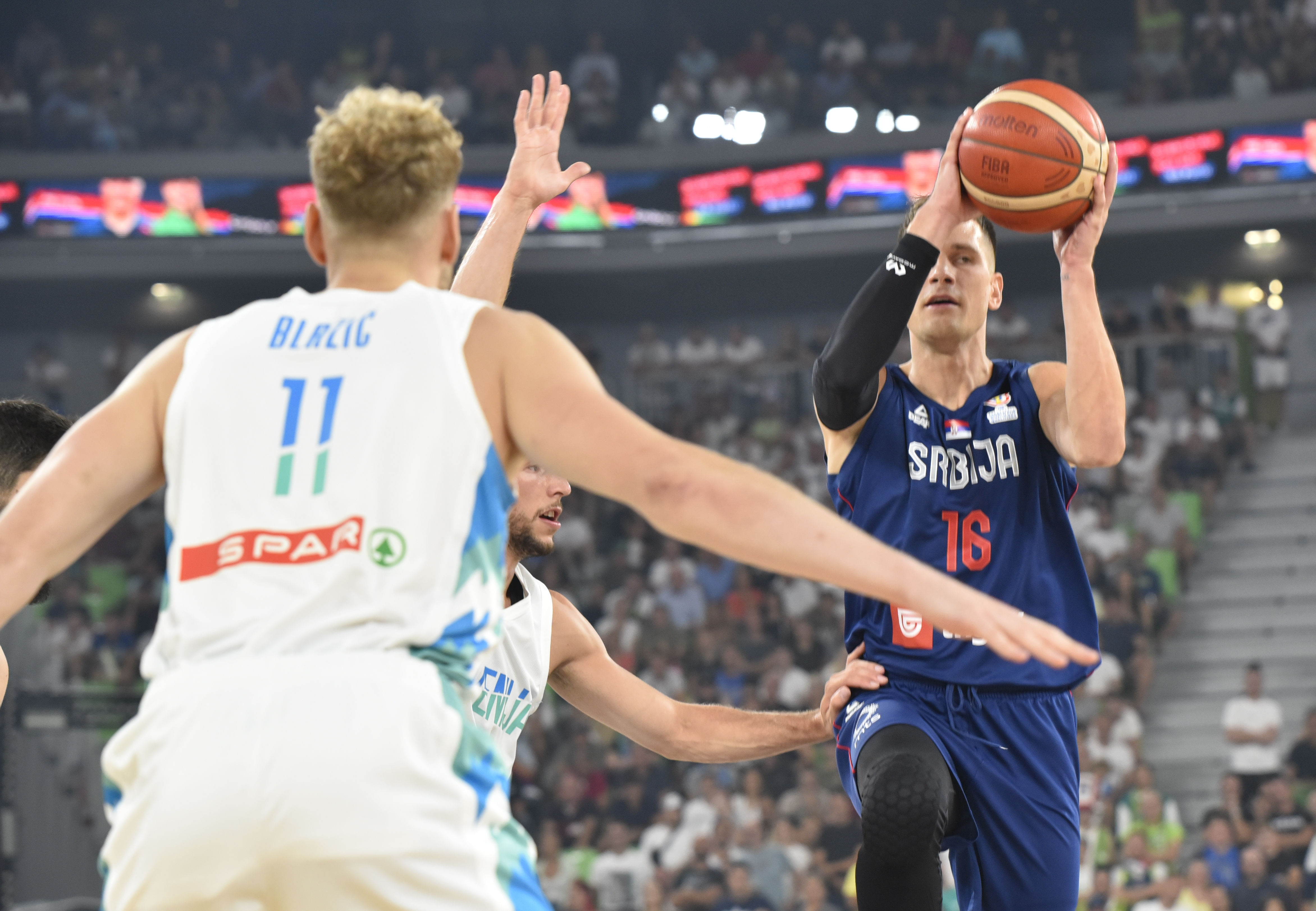 navijači, košarka, Slovenija, Srbija, Stožice