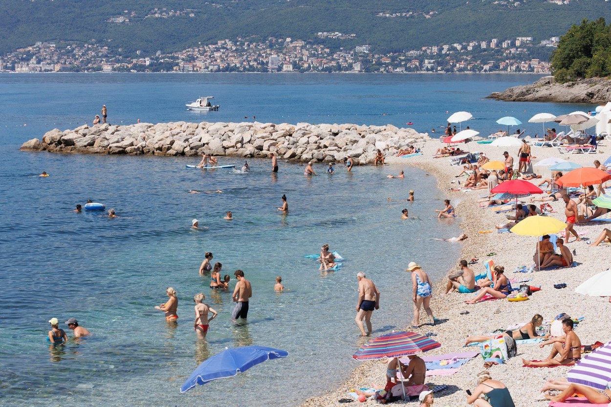 rijeka, hrvaška, plaža