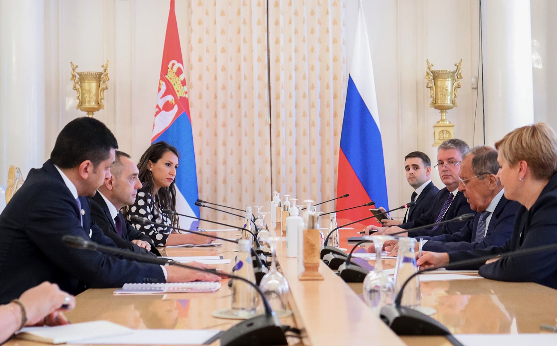 Aleksandar Vulin, Sergej Lavrov