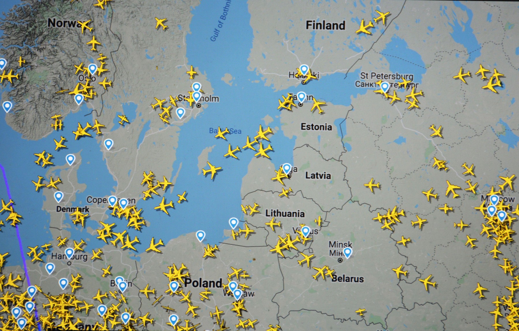 1661427699-flightradar.jpg