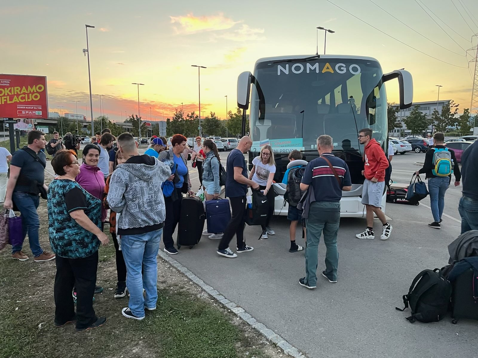 navijači na poti v Köln