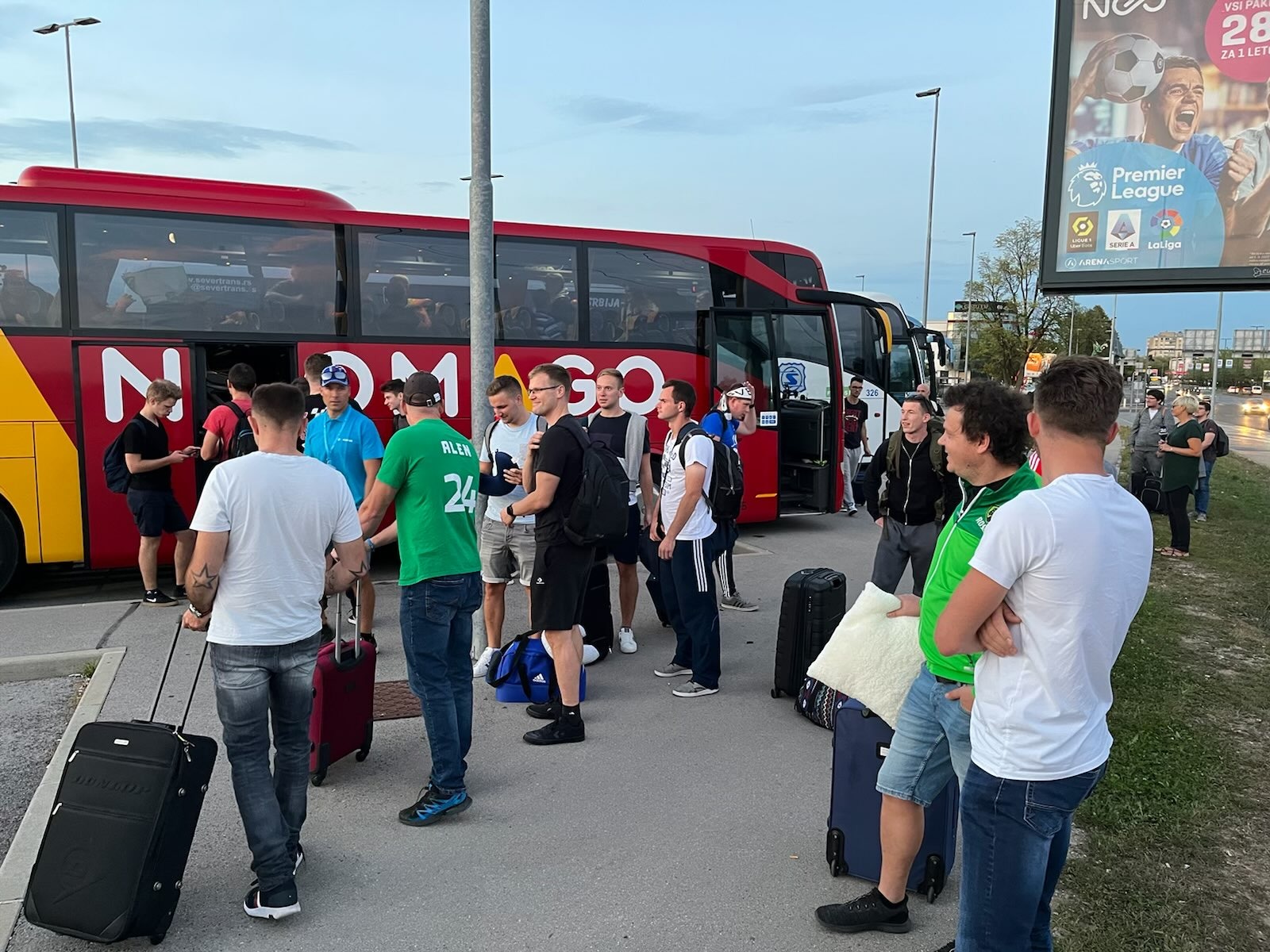 navijači na poti v Köln