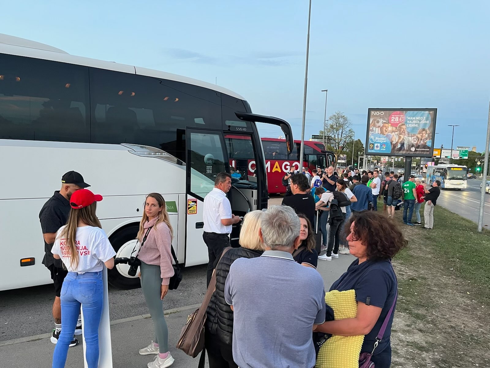 navijači na poti v Köln