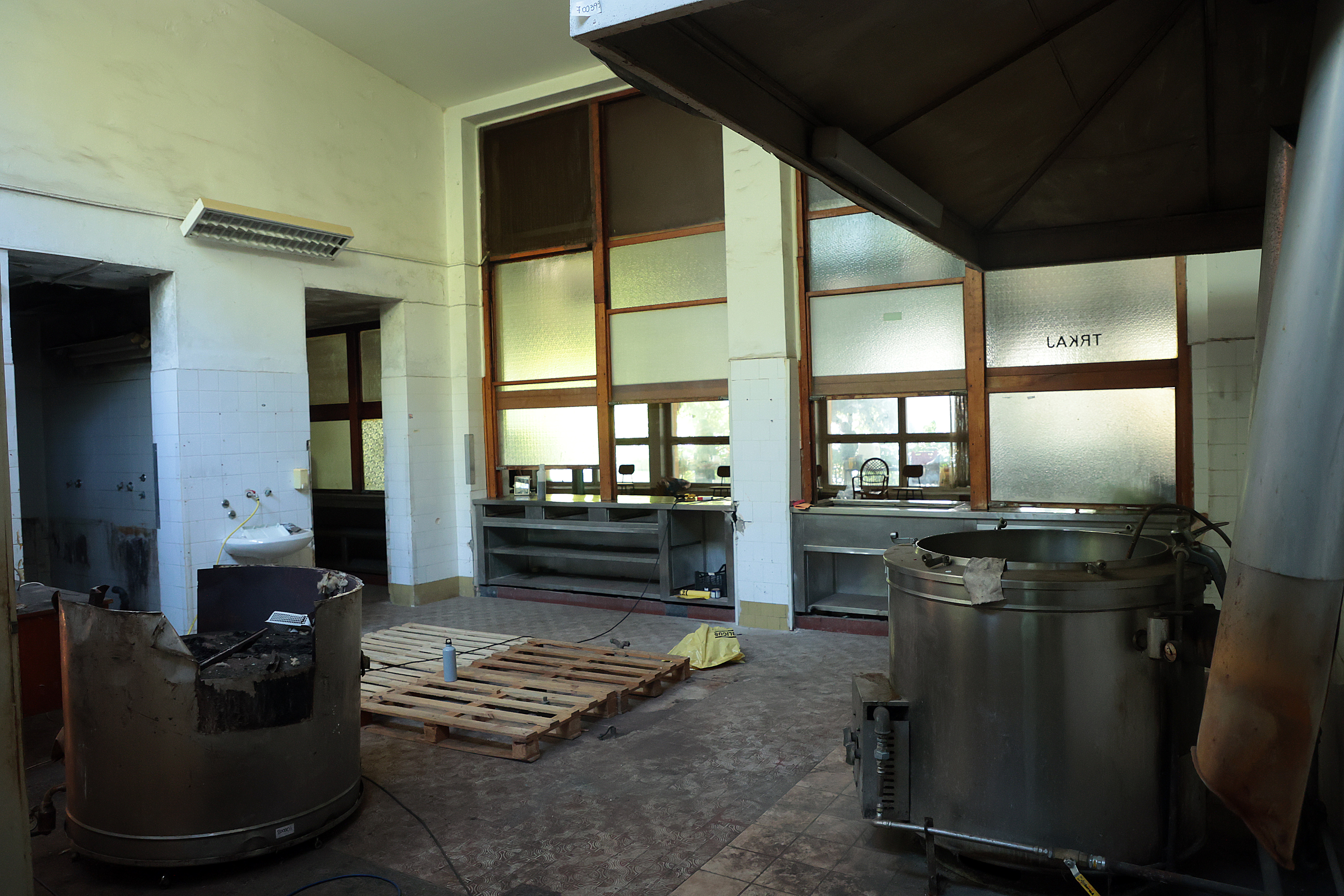 Plac, avtonomna cona, Linhartova