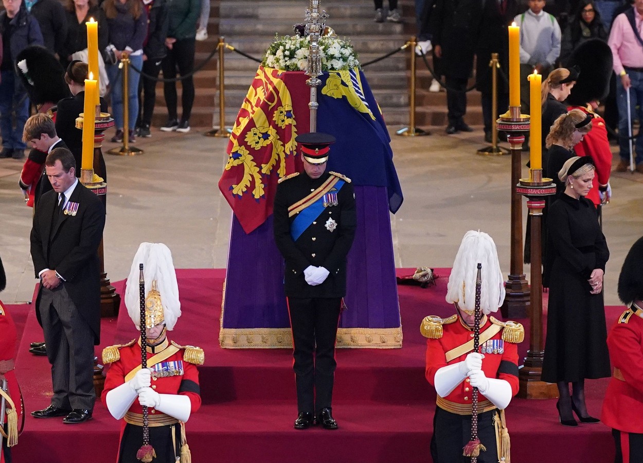 Vigil of the Queen's grandchildren, Westminster Hall, London, UK - 17 Sep 2022