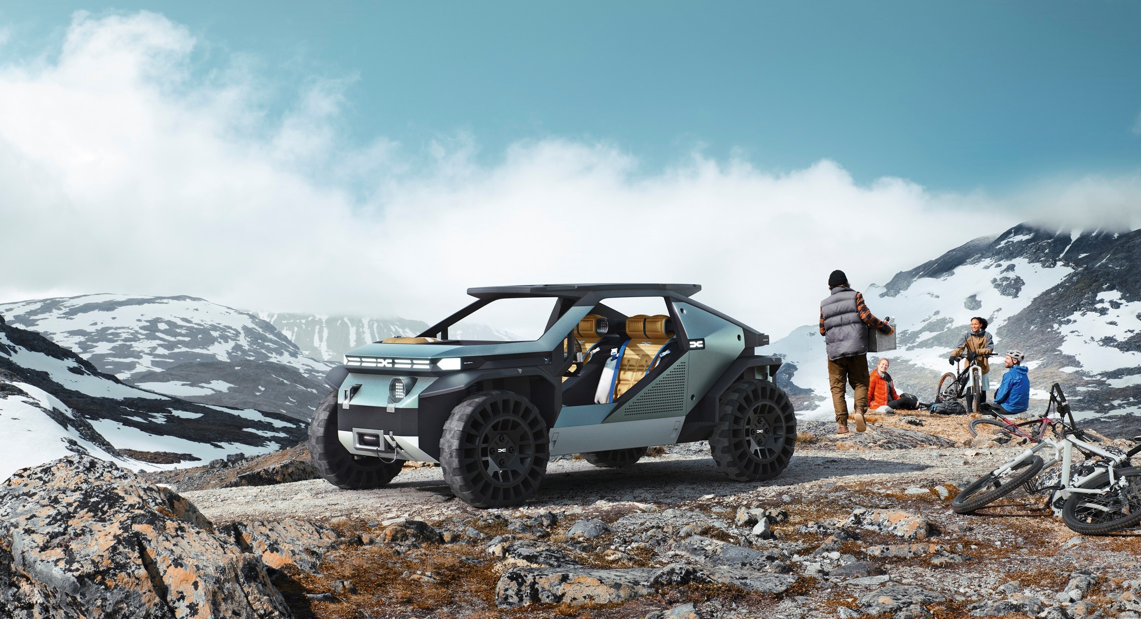 Dacia Manifesto, študija, bagi