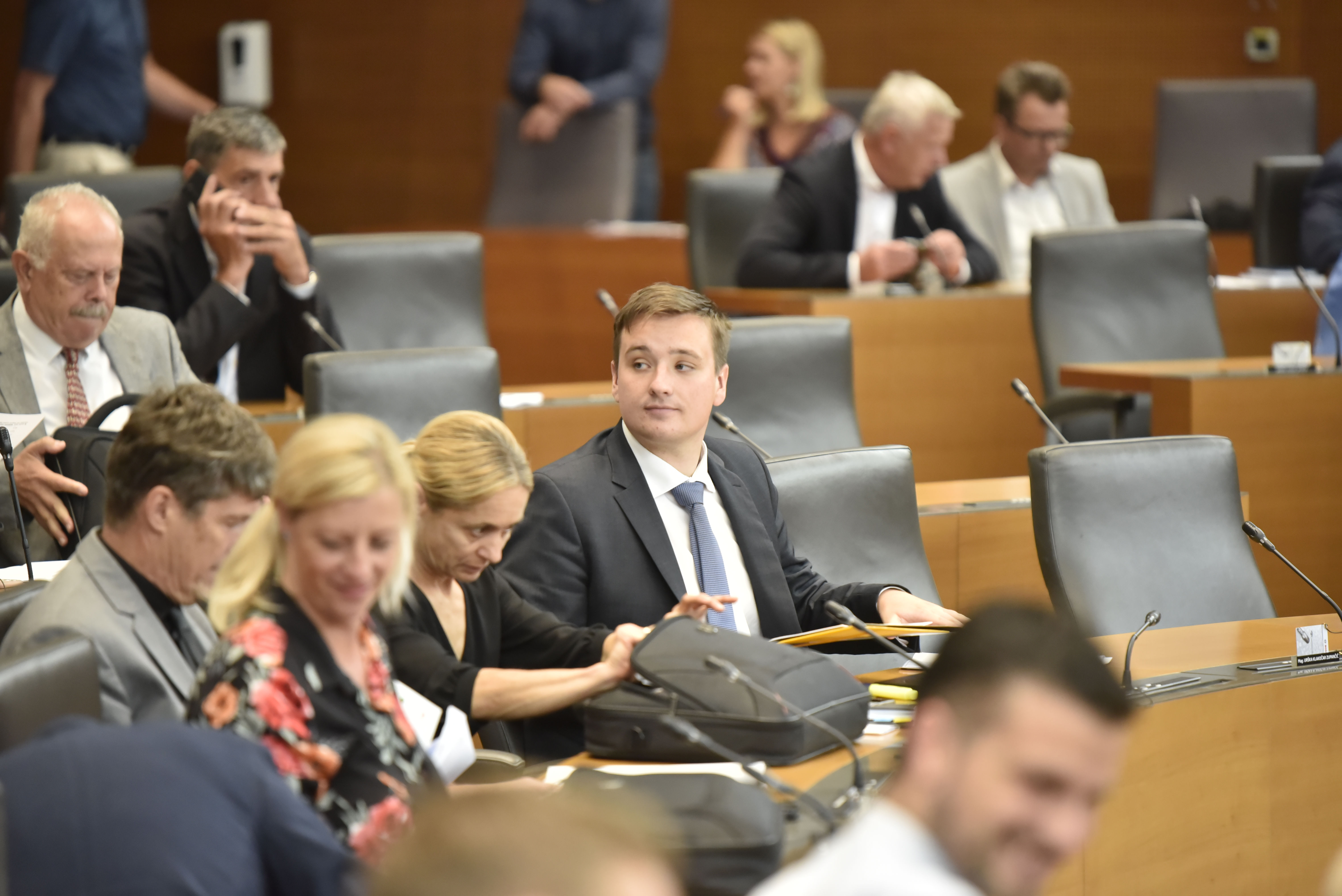 15. Izredna seja DZ RS