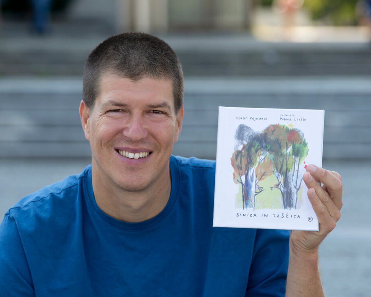 Goran Vojnovic-Sinica in tascica