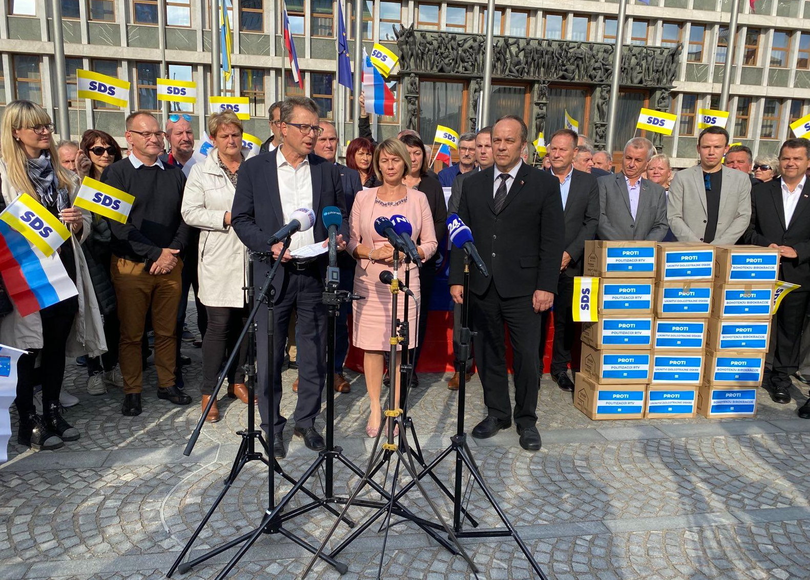 SDS, podpisi, referendum