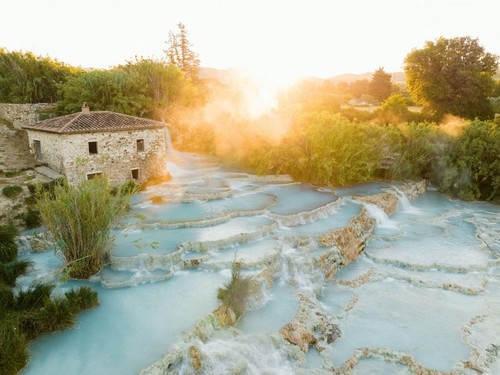 Saturnia, terme, zdravilišče, Toskana, Italija, hiša, bazeni