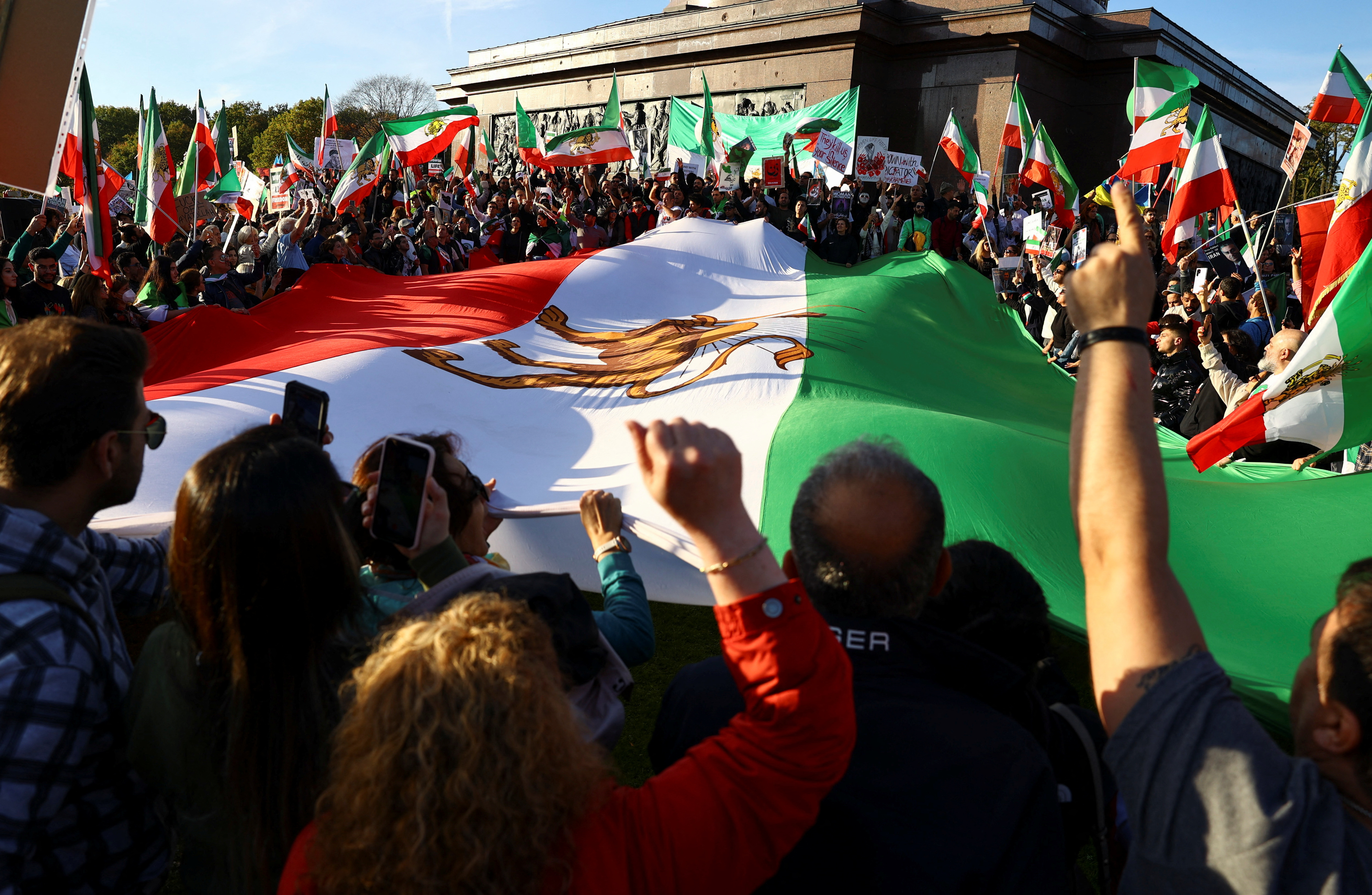 Christian Mang/REUTERS